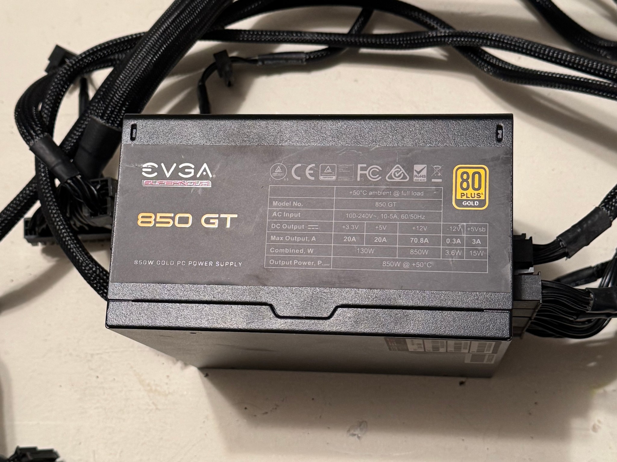 EVGA SuperNOVA 850 GT 850 W 80+ Gold Certified Fully Modular ATX Power Supply