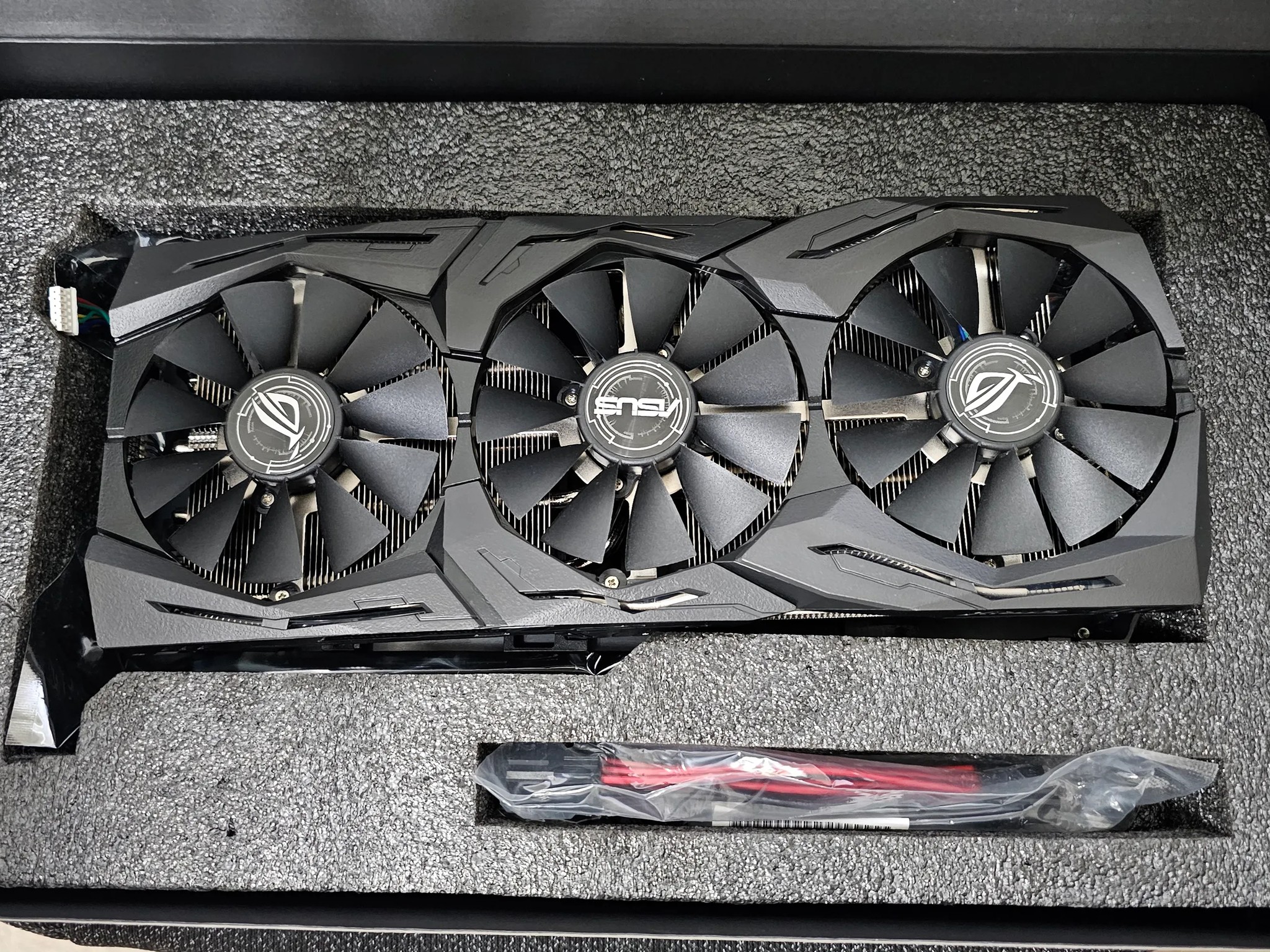 Asus Strix GeForce GTX 1080 Ti OC Edition