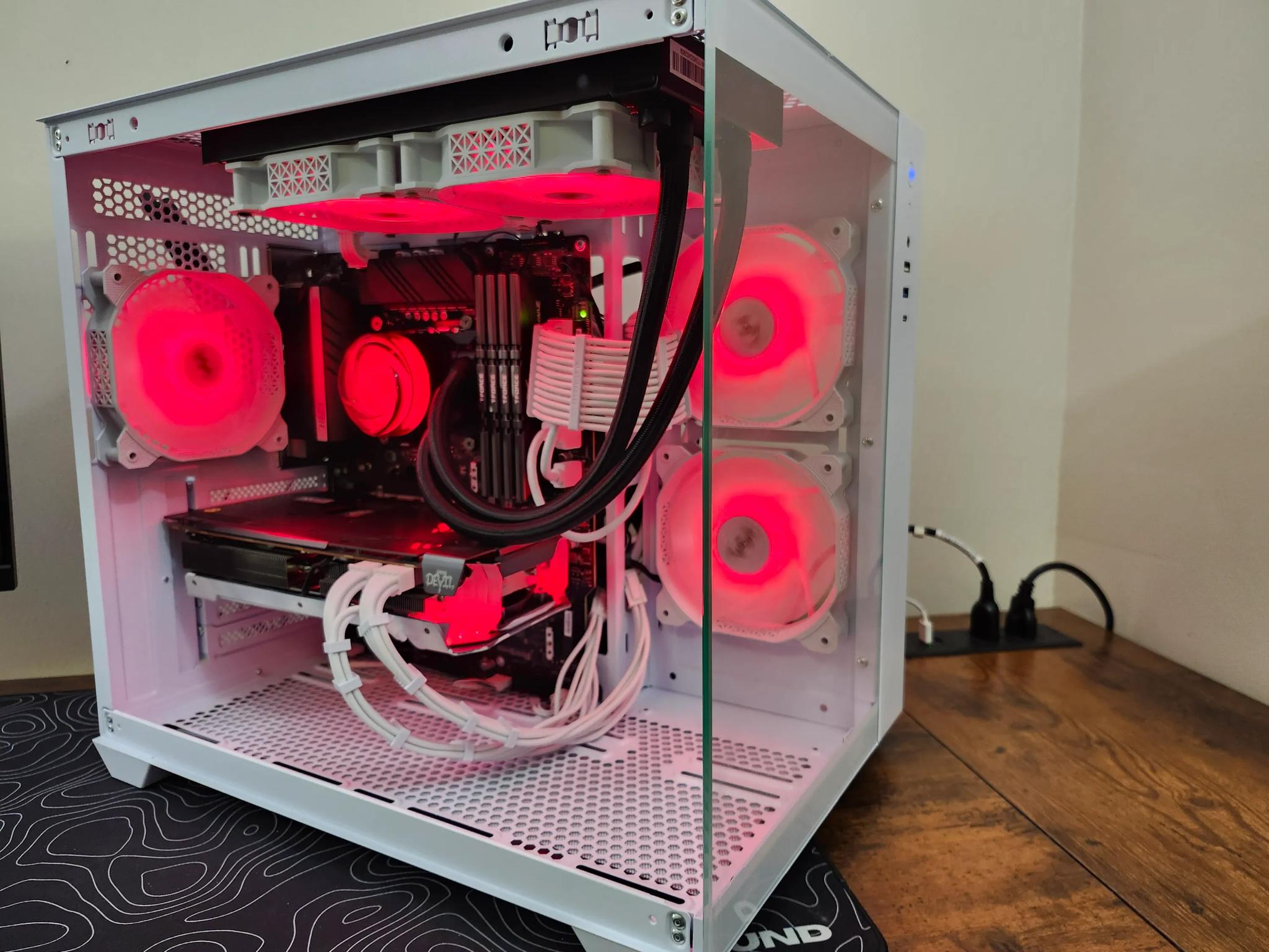 🤍🖤 RX 6600XT / i5 / 32GB DDR4 / 1TB M.2 SSD 🖤🤍*