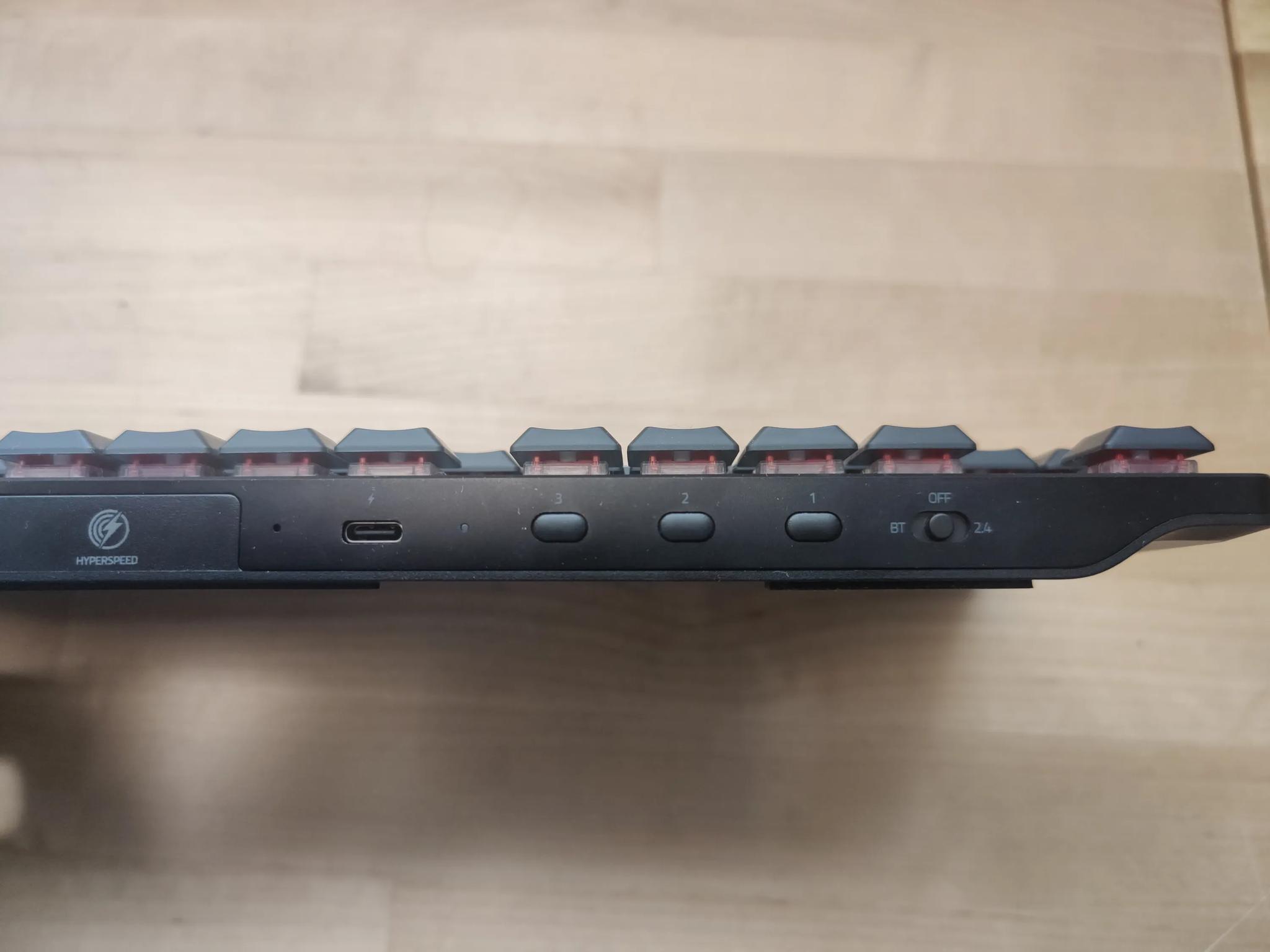 Razer Deathstalker V2 Pro Tenkeyless