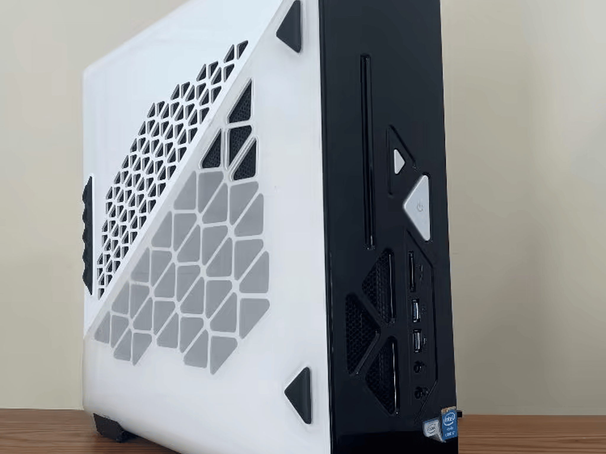 IBuypower revolt ITX PC CASE