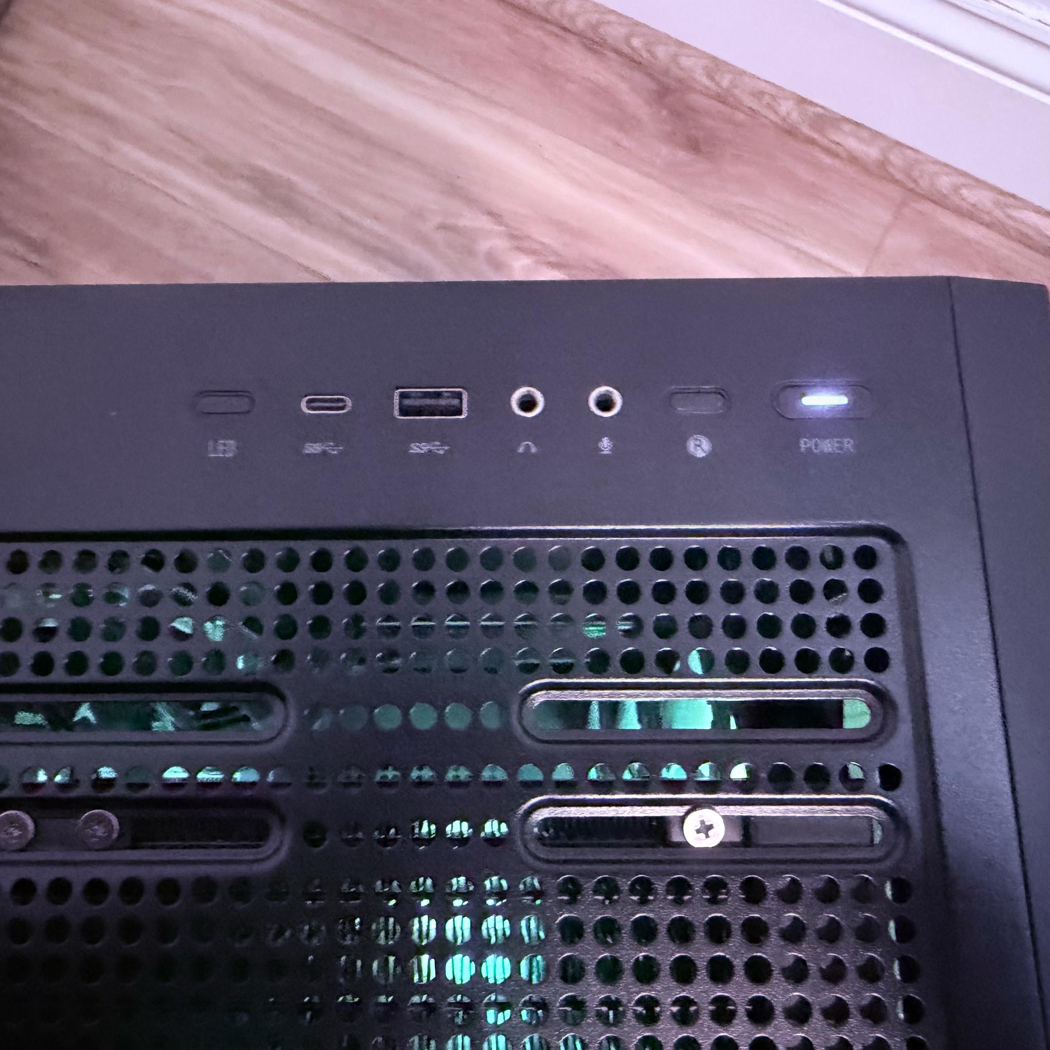 💪🏋️‍♂️"Big Papa"🏋️‍♂️💪 | 1440p/4k Gaming | RTX 4070 Super | Ryzen 9 7900X | 32GB DDR5 | 2TB NVME