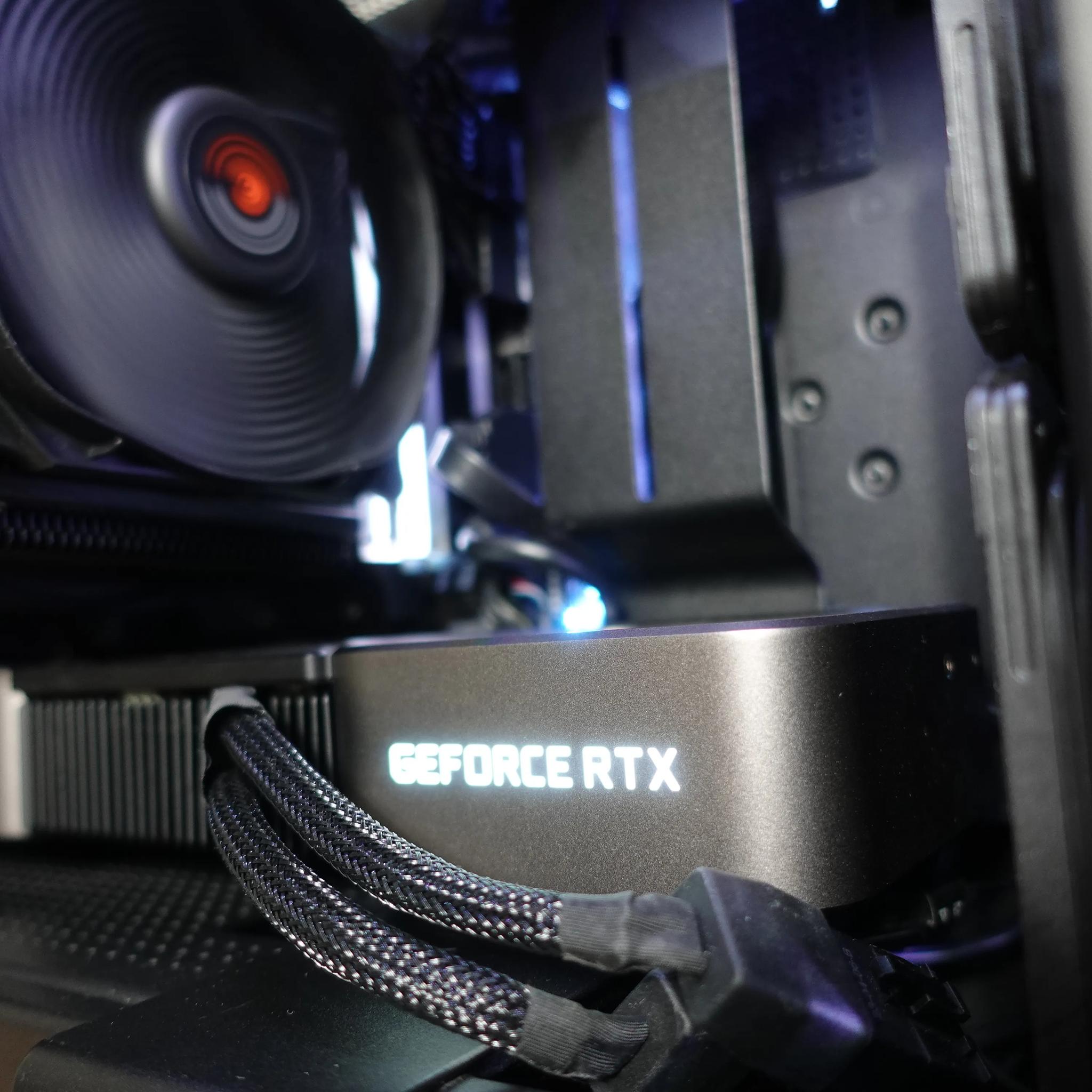 FLASH SALE! Mini Gaming PC | Core i5-12600KF | 32GB DDR5 6000MHz | NVIDIA RTX 3080 FE | 1TB NVMe SSD