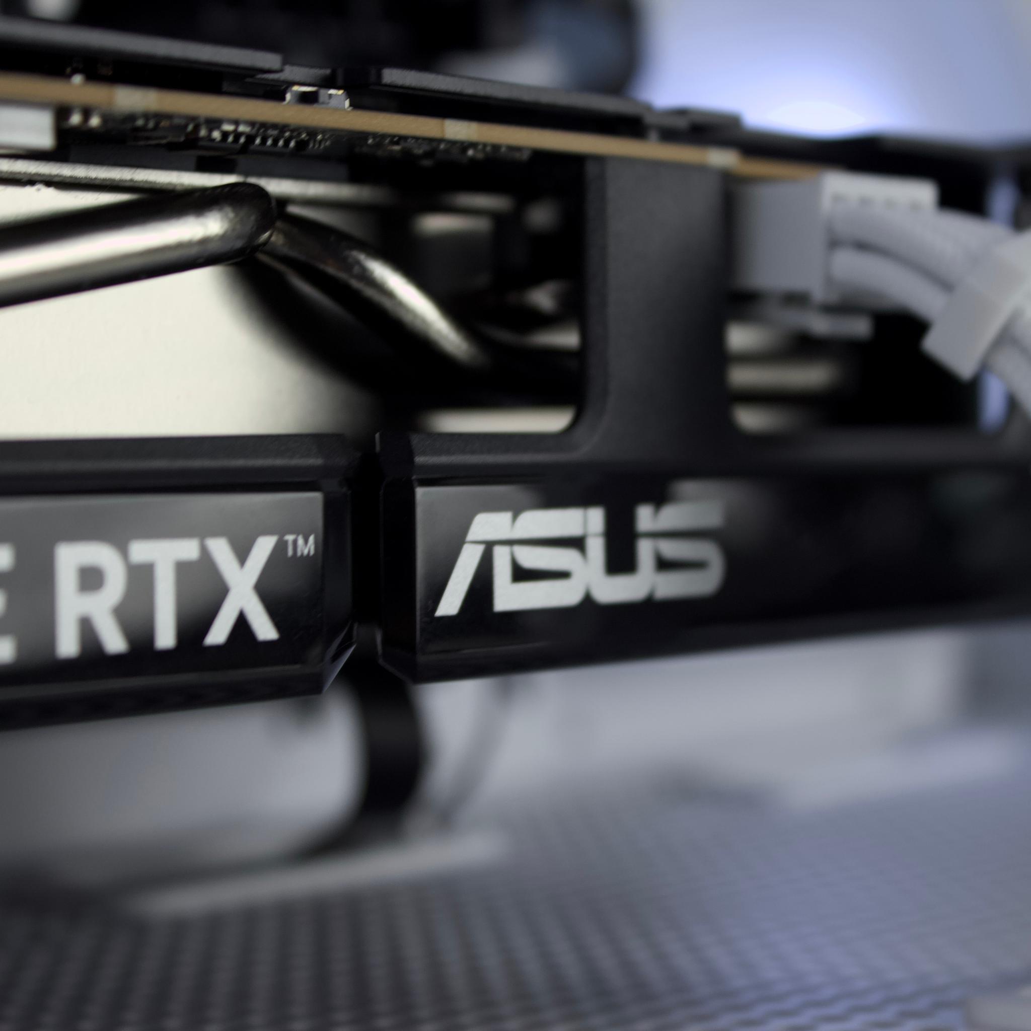 🧊❄️🧊 White Gaming PC – RTX 5060 , Ryzen 5 5600, 16GB RAM, 1TB SSD - WiFi, BlueTooth 🧊❄️🧊