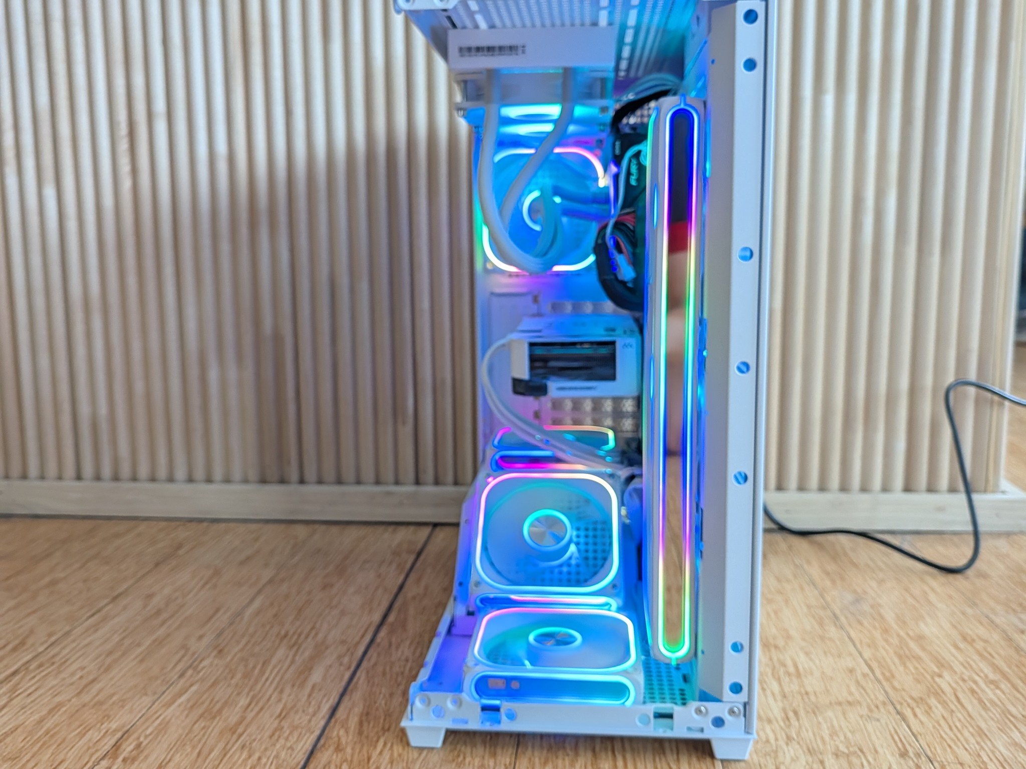 Custom White Gaming PC | RTX 4060 | I7 8086K | 16GB | 500GB |