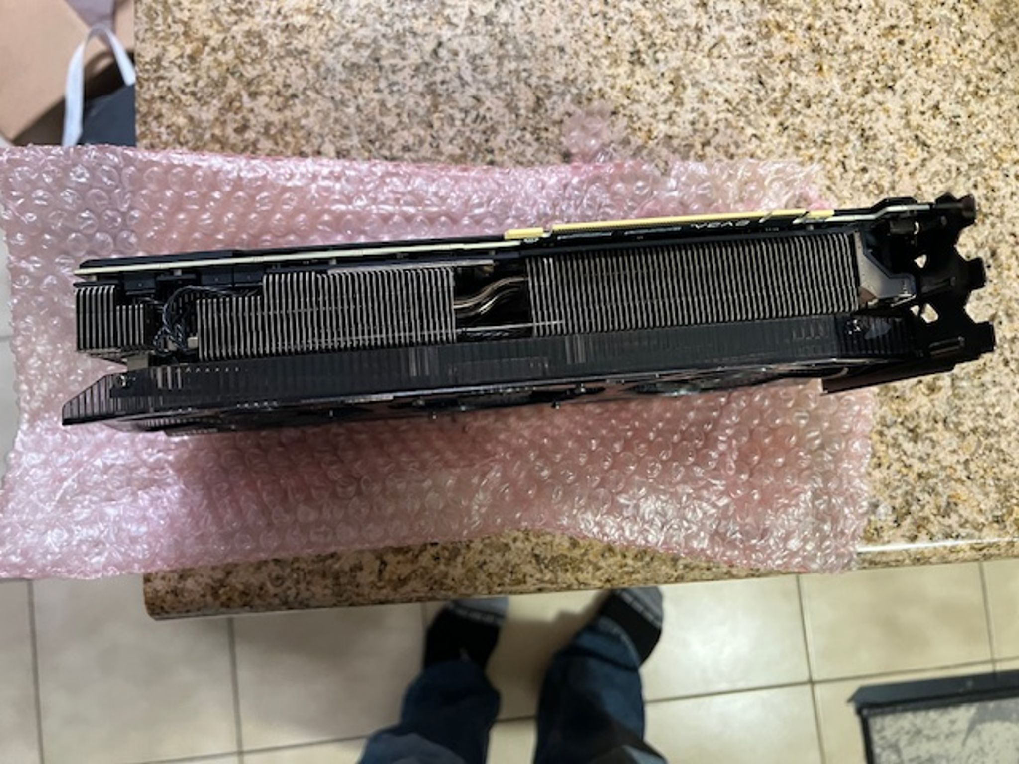 EVGA GeForce RTX 2080 Super FTW3 Ultra Gaming Overclocked Triple-Fan 8GB GDDR6 PCIe 3.0 GPU