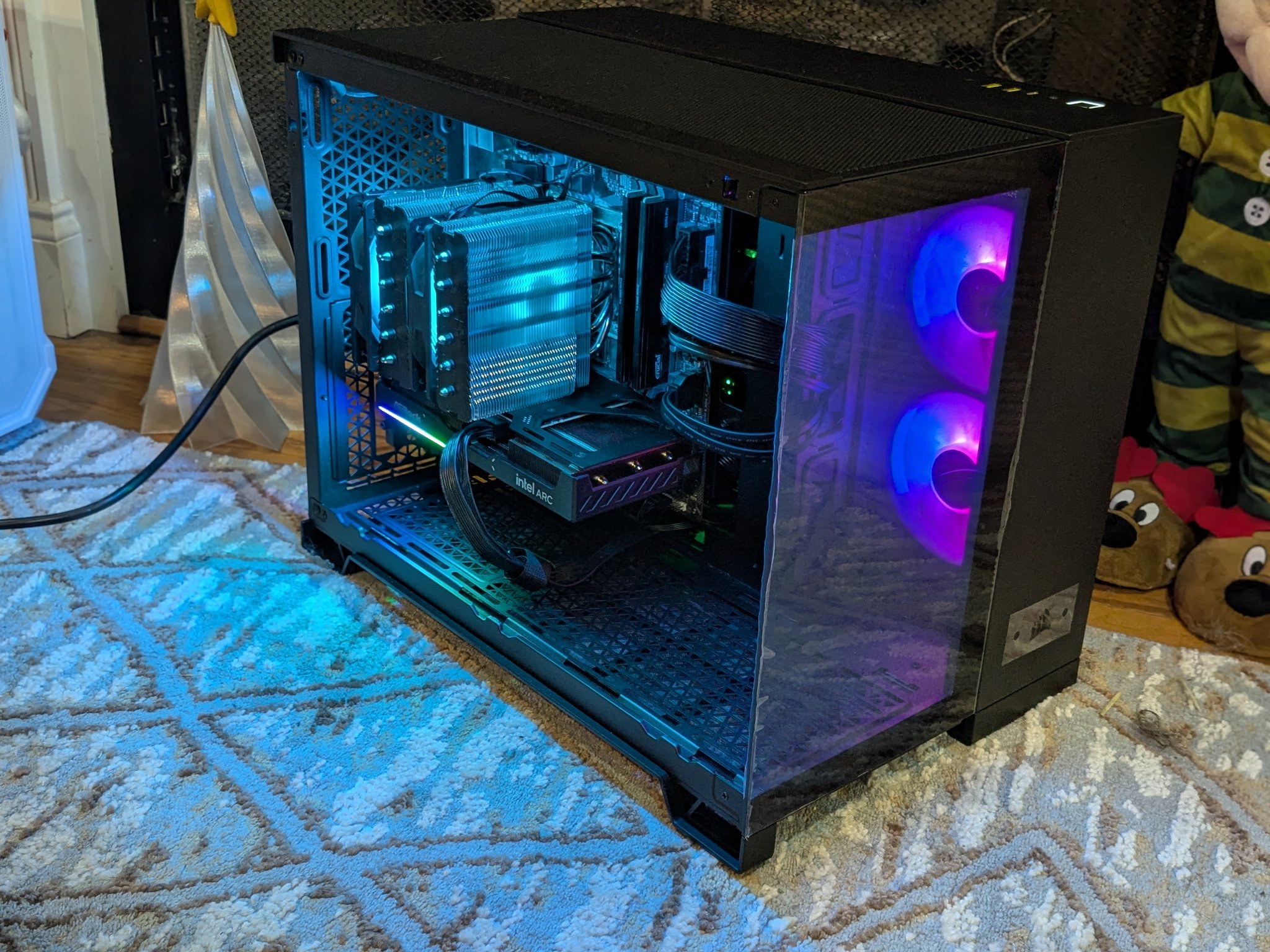 200 FPS Fortnite | i7-10700F, Intel Arc B580 12GB, 32GB RAM, 1TB NVME SSD, 1.5TB HDD, Win11, WiFi