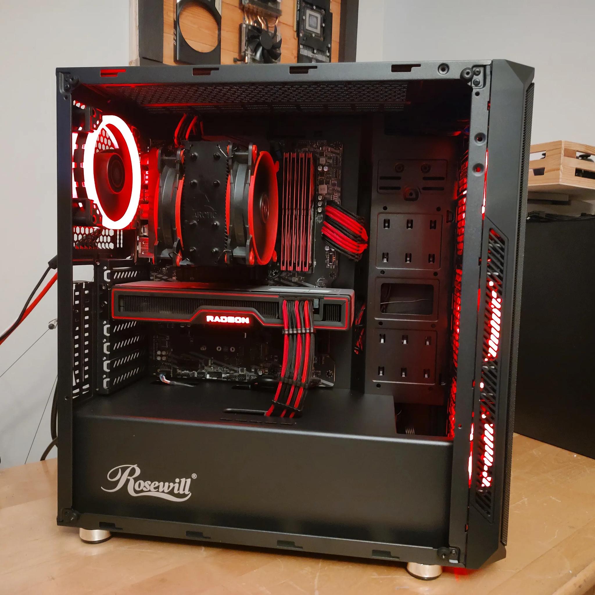 Gaming PC - Ryzen 7 5800X, RX 6700XT, 32GB RAM, 1TB NVME