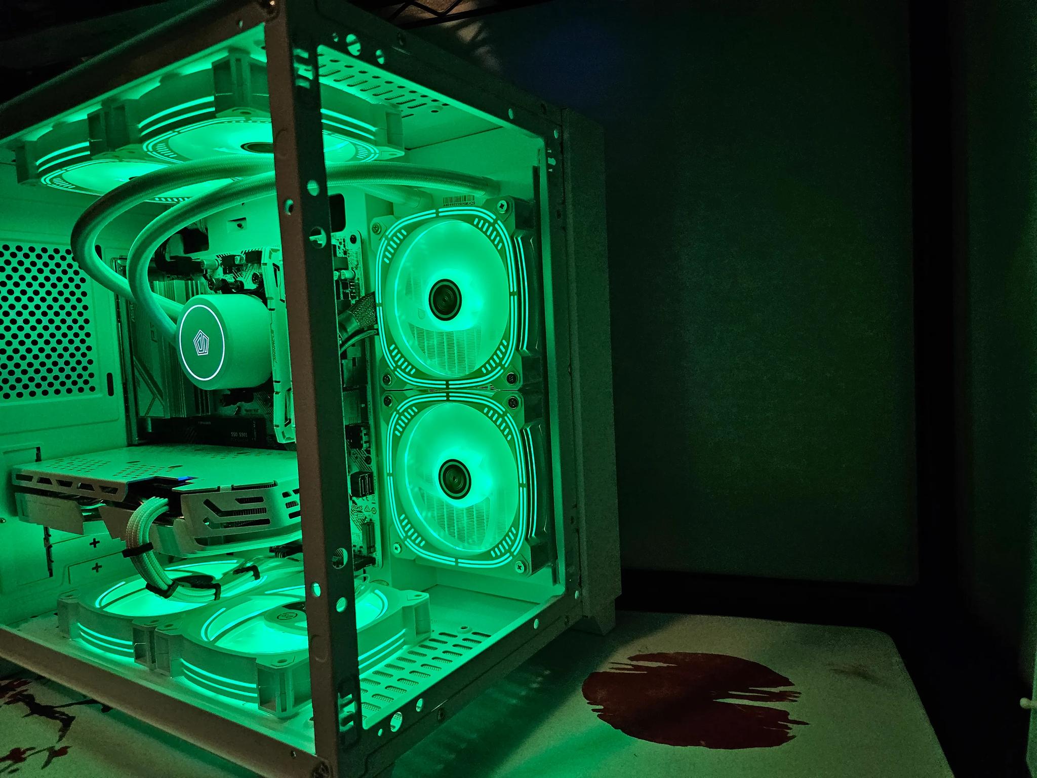 Arctic Rig Ryzen 5 5500 / 32GB DDR4/ 1TB SSD / Rx 6600