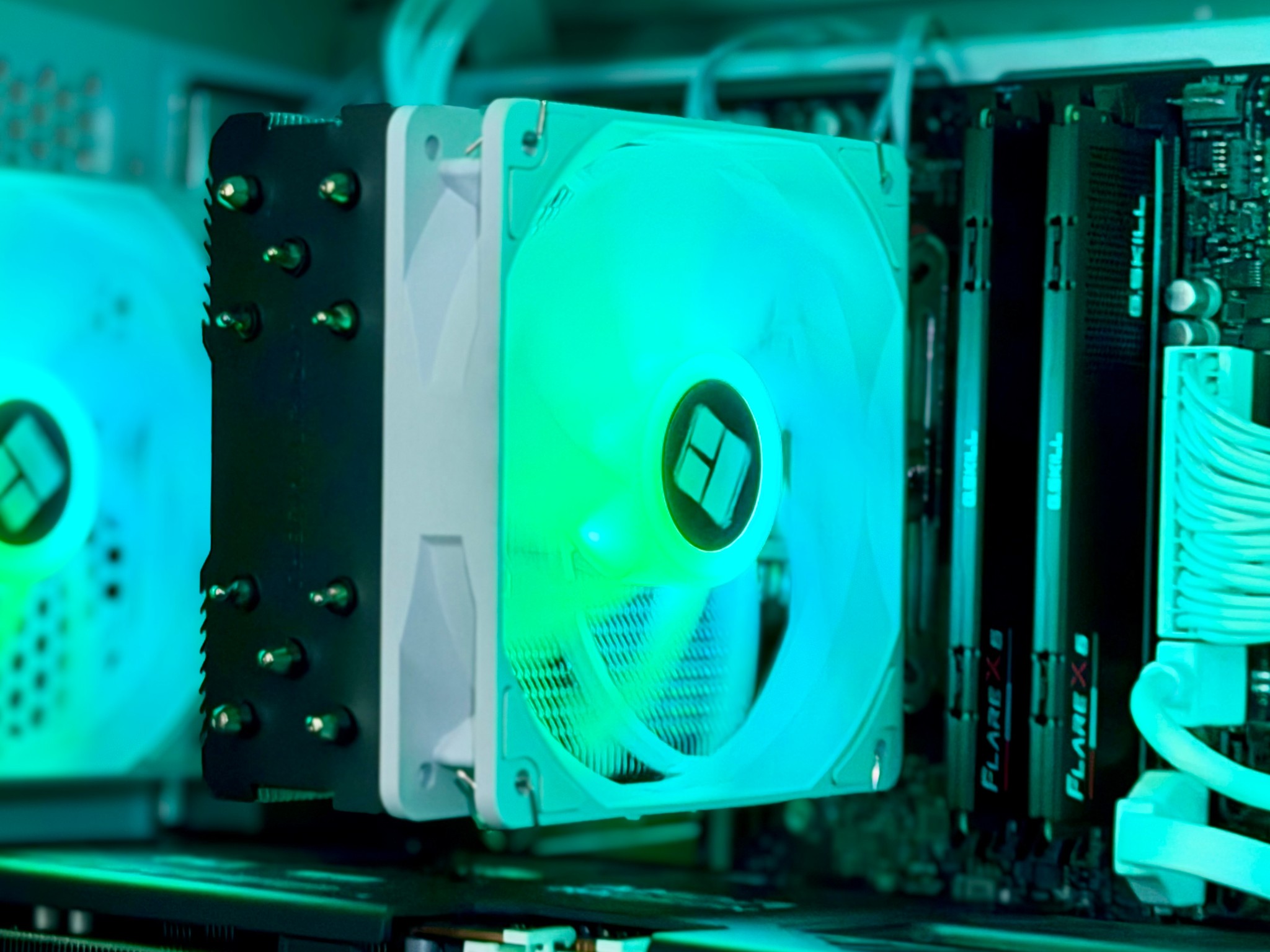 𝑴𝑶𝑵𝑶 // RX 9070 16GB, Ryzen 5 7500X3D, 32GB DDR5, 2TB NVMe // Mid-Range Gaming PC