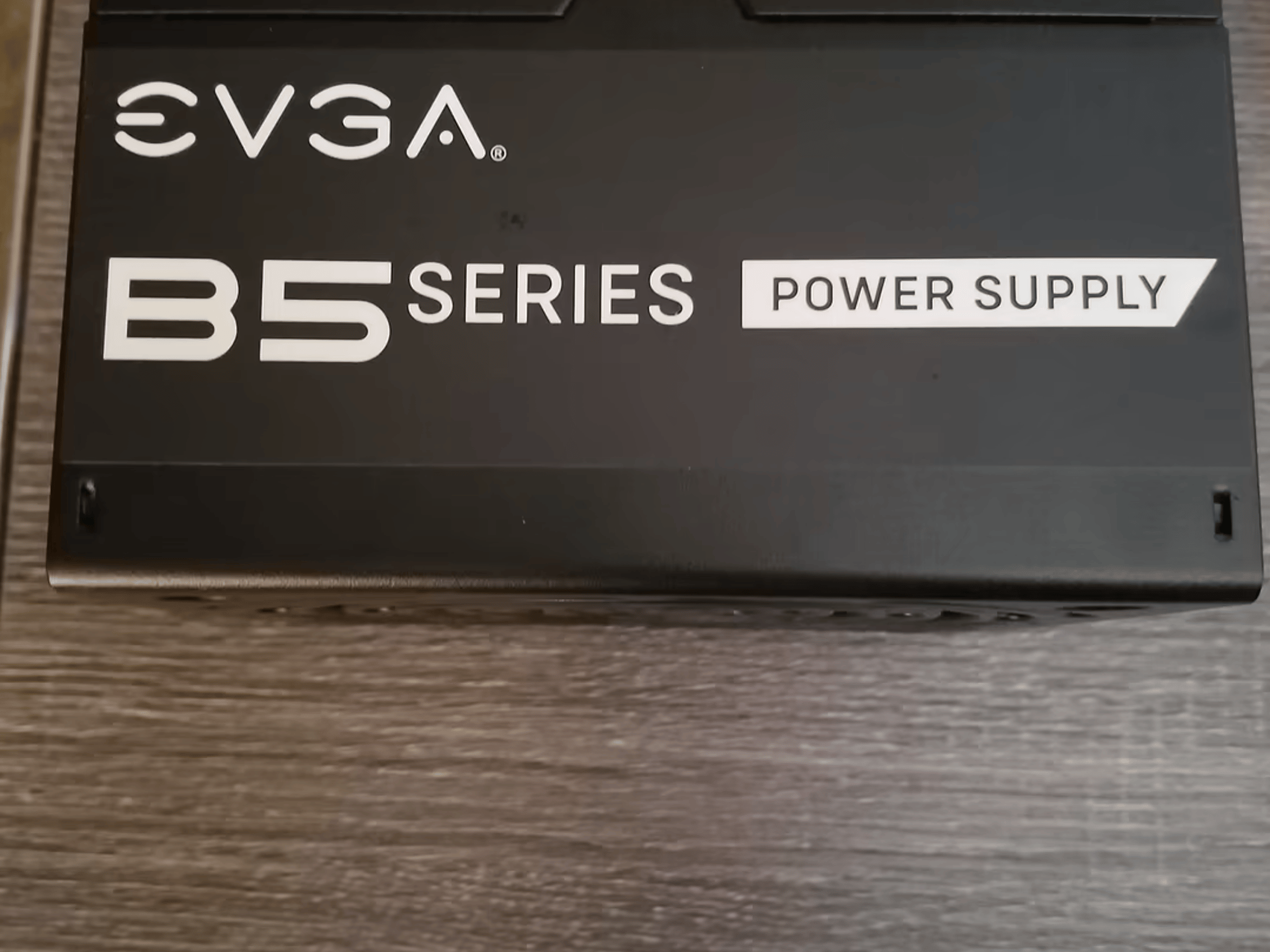 EVGA B5 650 W 80+ Bronze Fully Modular ATX Power Supply