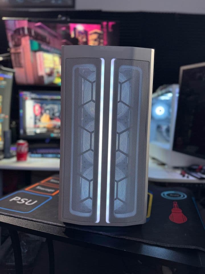All white RGB Gaming PC - Ryzen 5 2600X - GTX 1070 - 32GB DDR4 - 512GB NvMe SSD