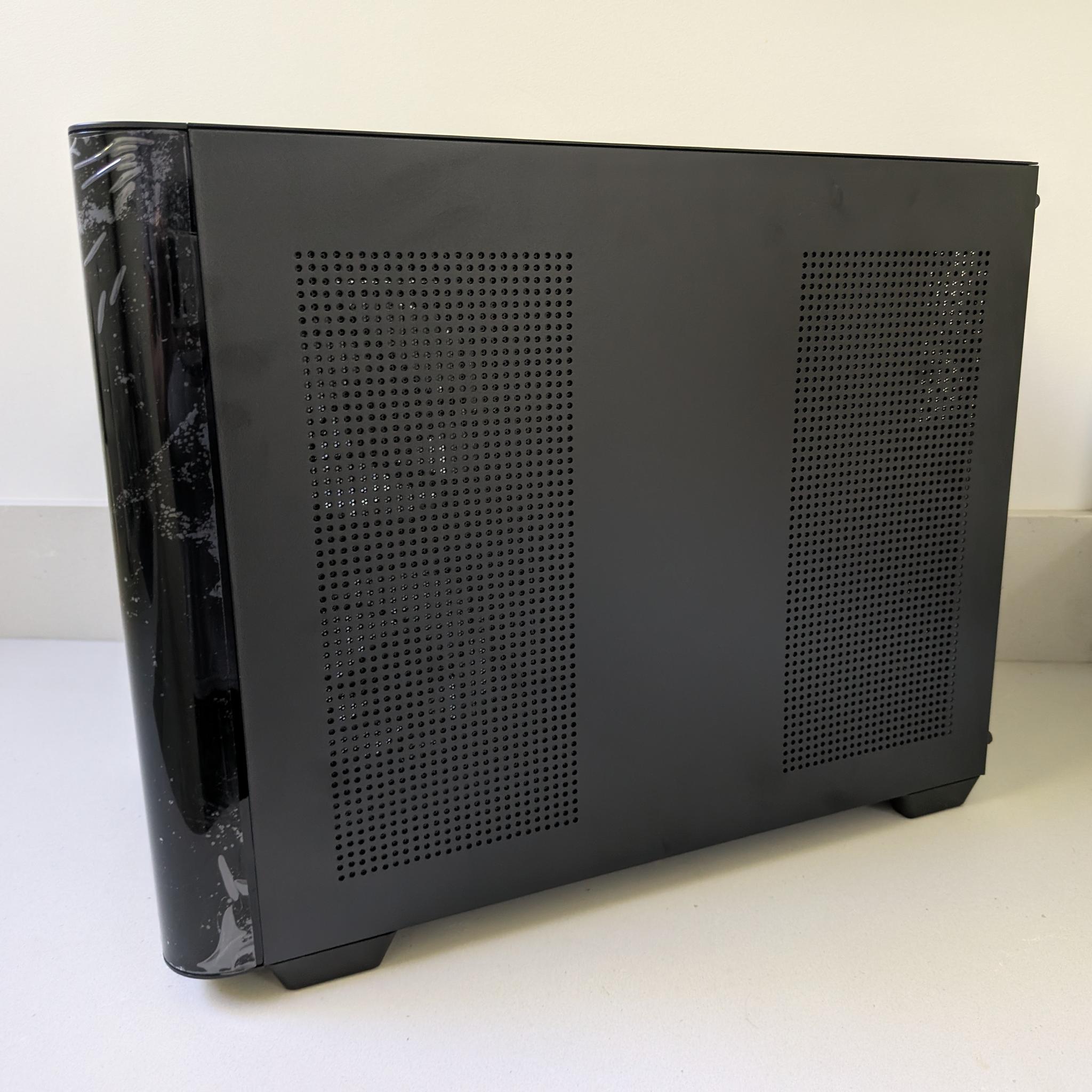 The Morningstar - RTX 5070, Ryzen 5 7600X3D, 32 GB DDR5, 4 TB Gen 5 NVME, Liquid Cooled, RGB