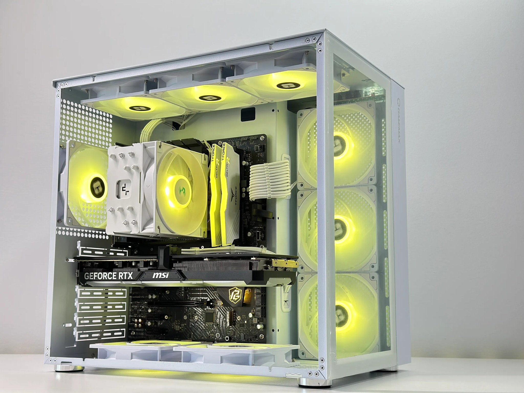 🧊Frozen 🧊Gaming PC❄️Nvidia RTX 4070 12GB❄️Intel 13500T 14Core❄️32GB DDR4❄️1TB NVME