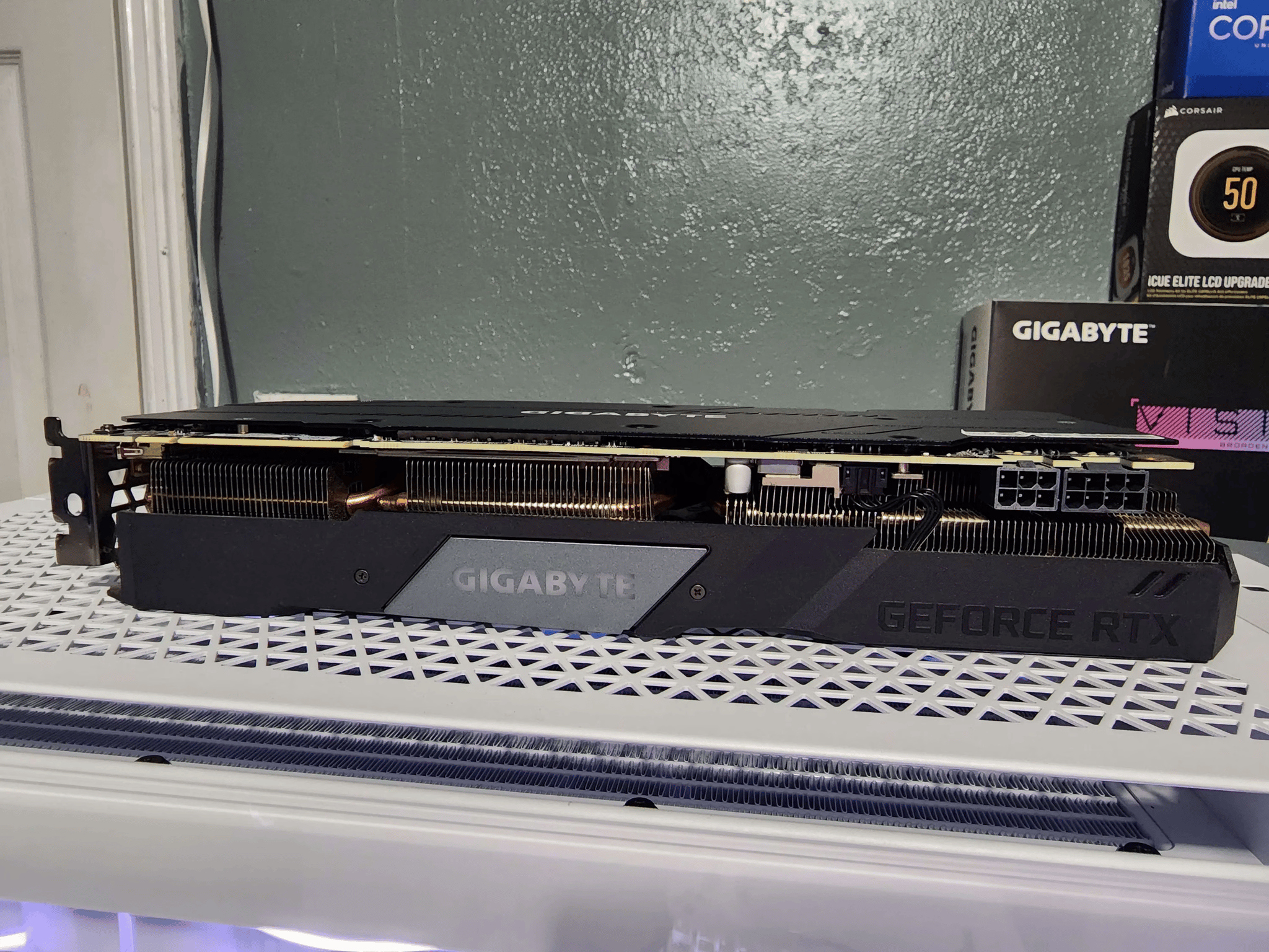 GIGABYTE GeForce RTX 2070 Super WINDFORCE 3X OC 8GB Graphic Card