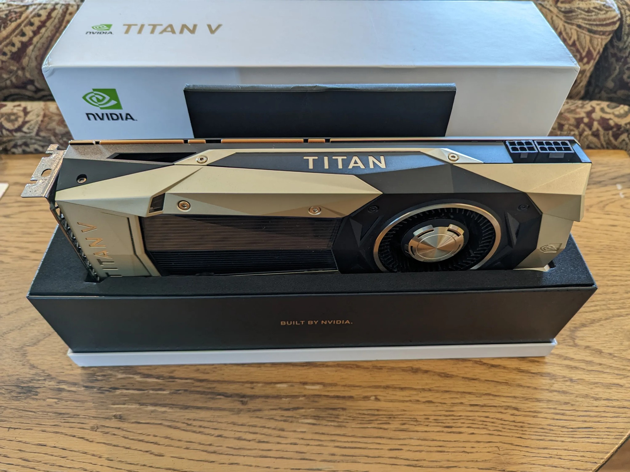 NVIDIA TITAN V Volta 12GB HBM2 GPU Video/Graphics Card