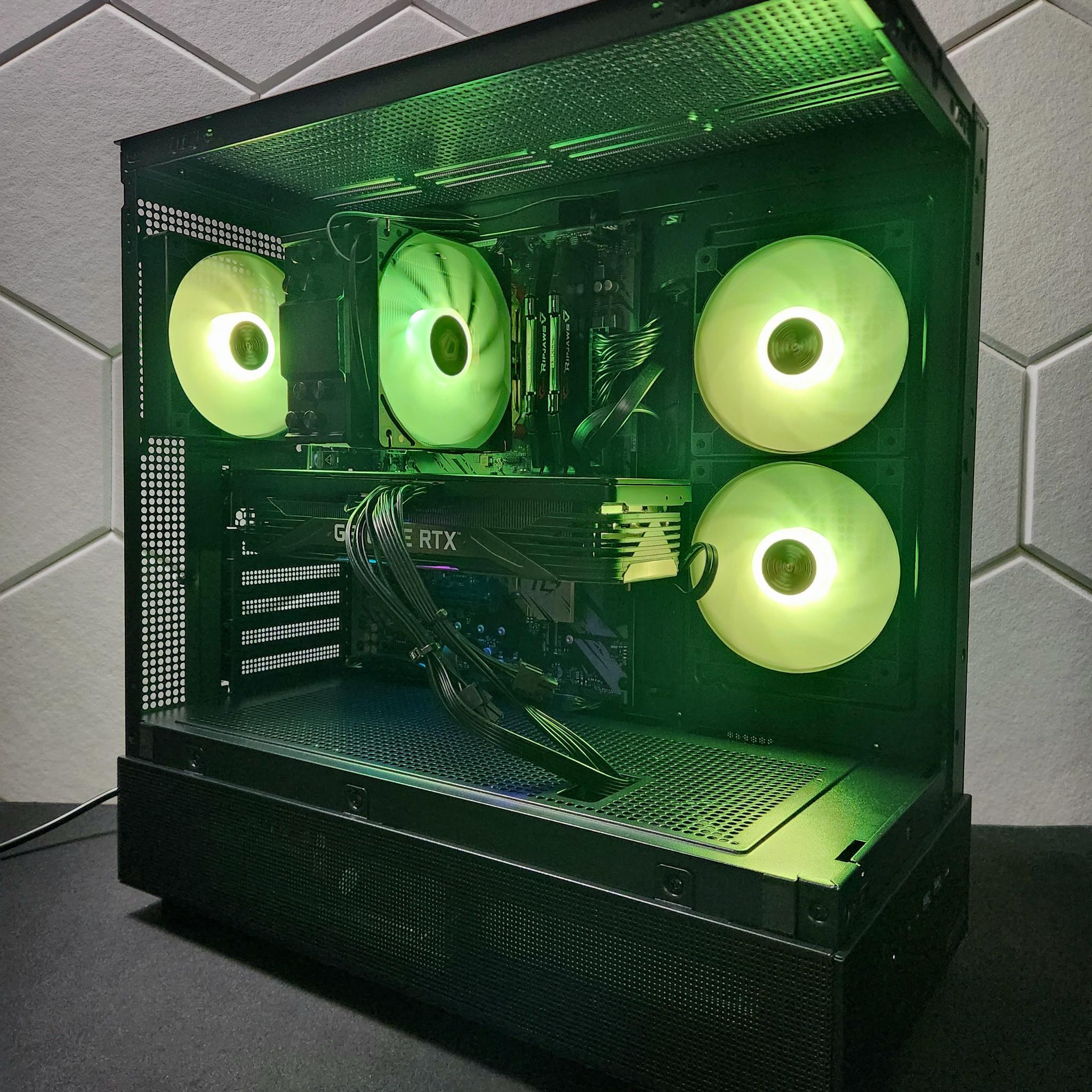 RTX 3070 | Ryzen 7 3700X | 16GB DDR4 | 256GB SSD + 1TB HDD | WIFI+BT | Windows 11