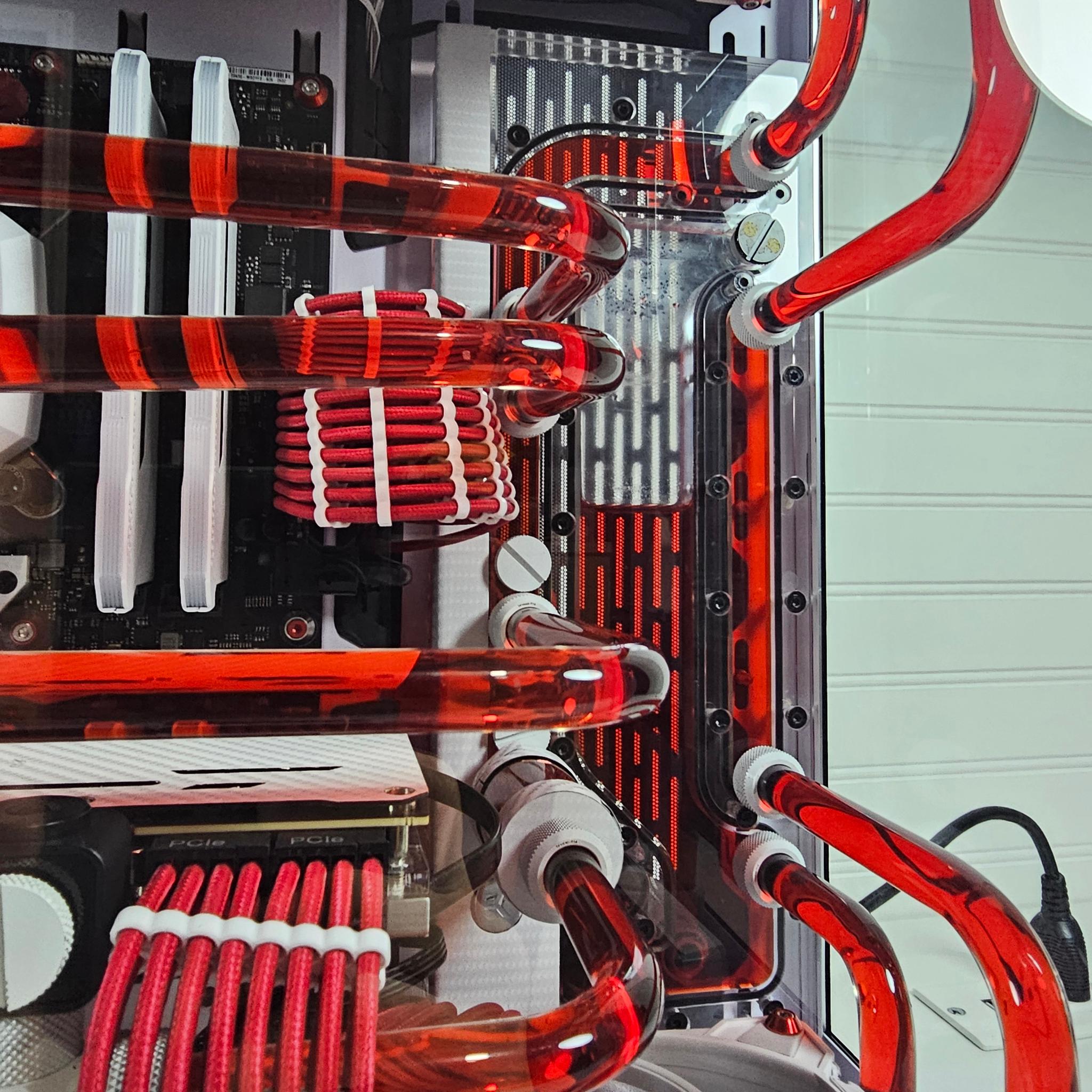Intel 9600k, RTX 2080Ti 11GB, 32GB Ram Water Cooled Gaming PC