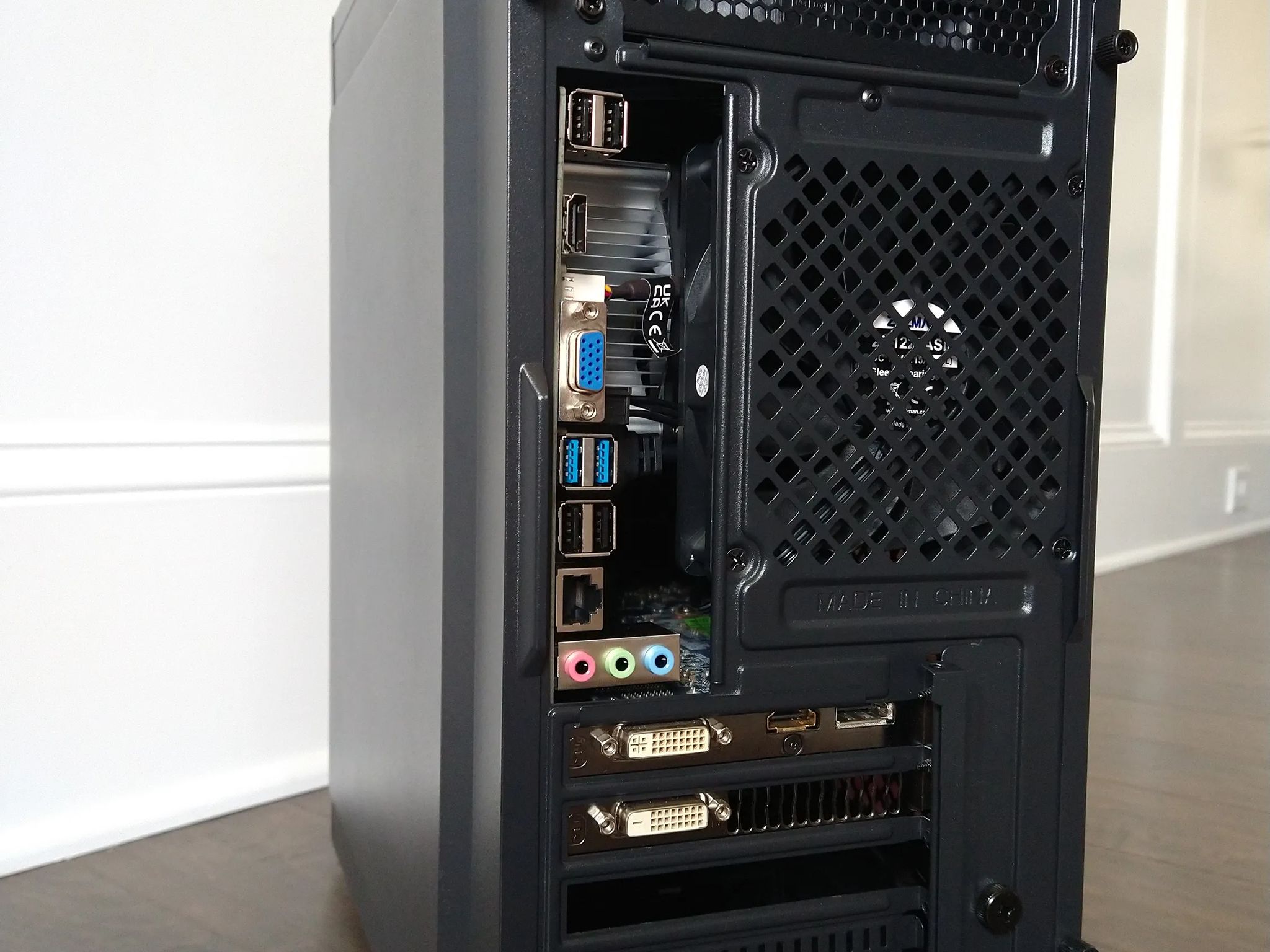 Nezuko Kamado Budget Gaming PC (i5-3570 + GTX 660) - 16GB Ram - 496 GB SSD - Windows 10