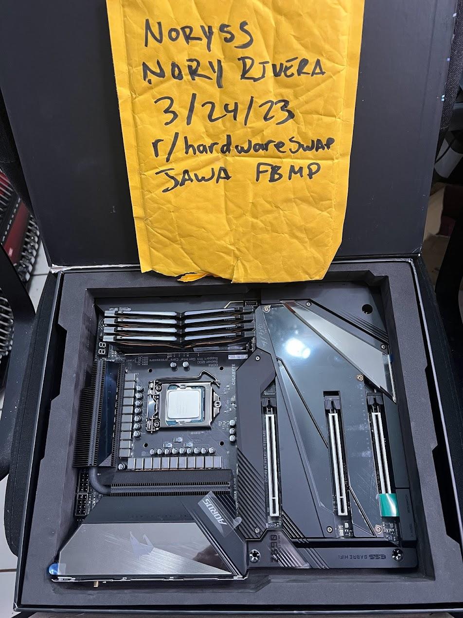 11900K + Gigabyte Z590 XTREME + 32GB RGB RAM