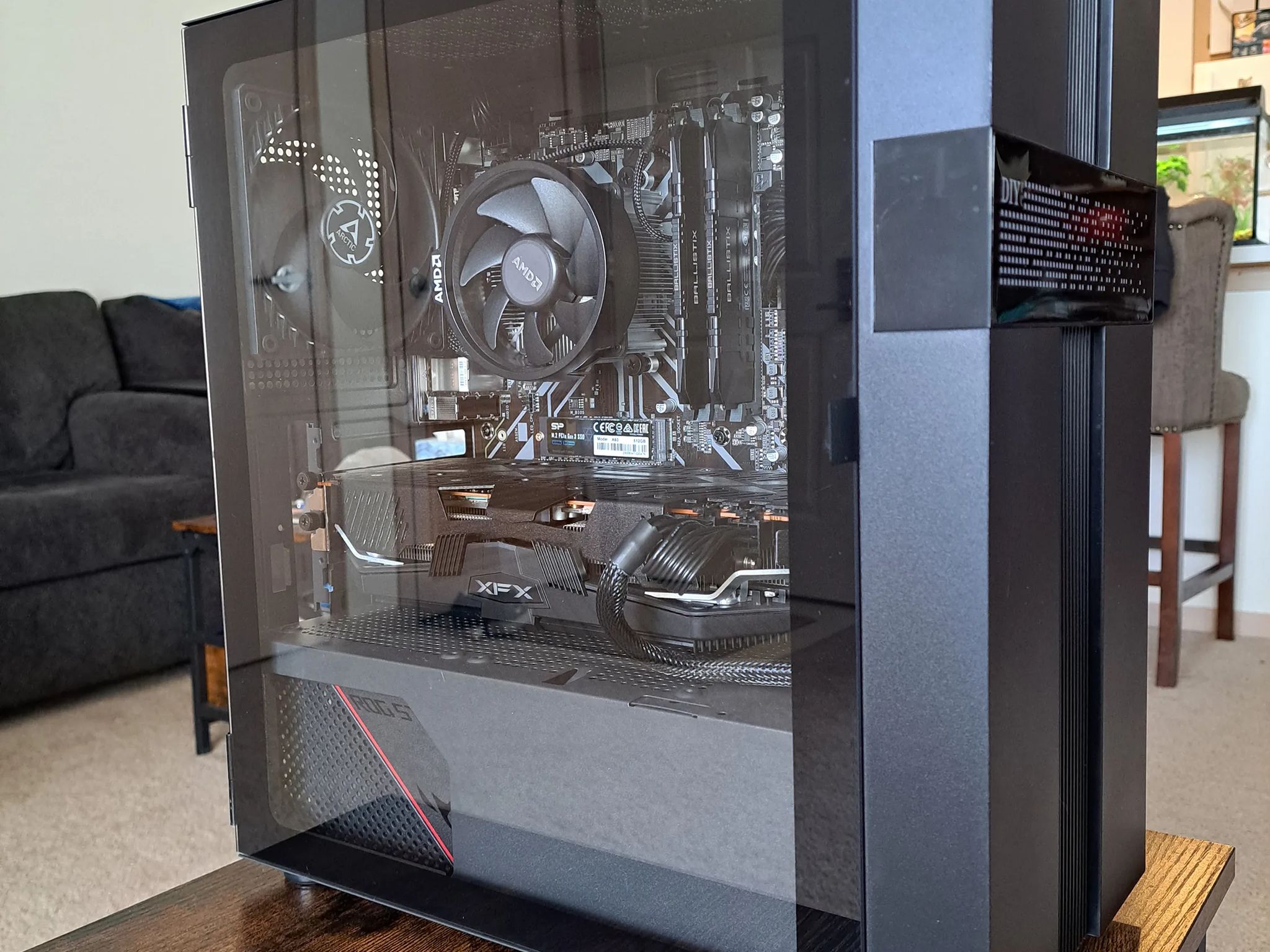 Ryzen 5 3600, RX 5700 XT - Gaming PC