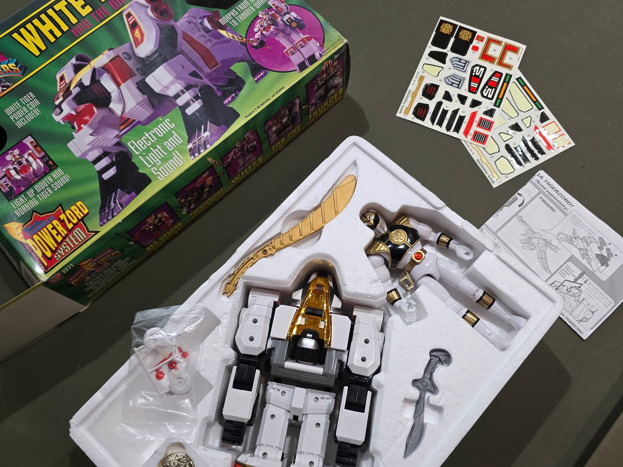 Vintage Mighty Morphin Power Rangers Legacy White Tigerzord Megazord MMPR w/ White Ranger 1994