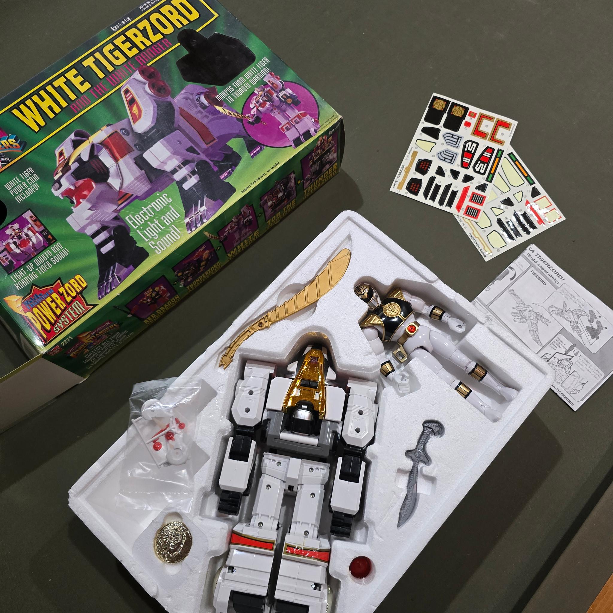Vintage Mighty Morphin Power Rangers Legacy White Tigerzord Megazord MMPR w/ White Ranger 1994