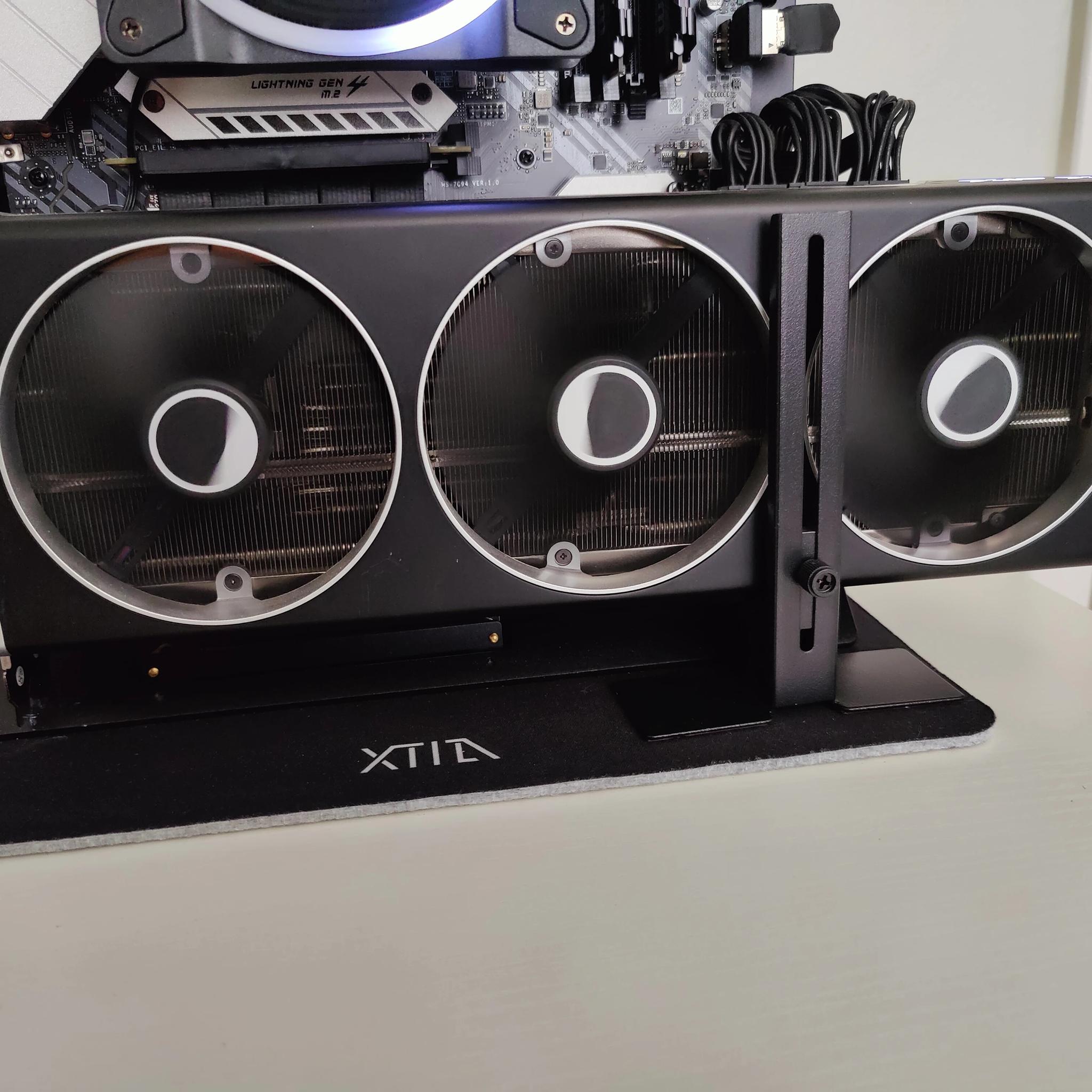 Radeon RX 7900 xtx - XFX Merc 310