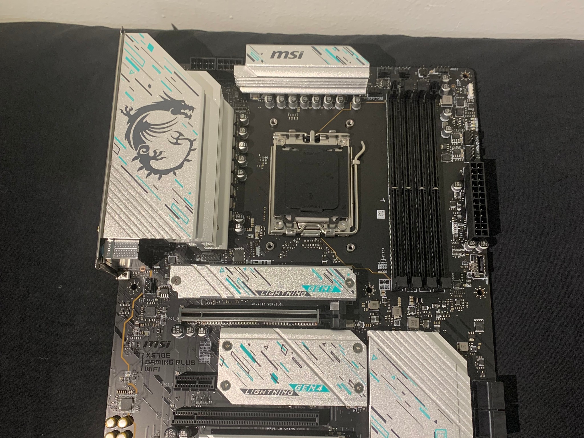 MSI X670E Gaming Plus WIFI