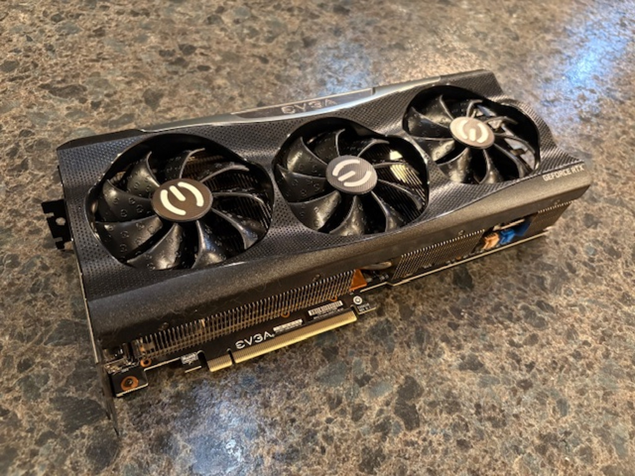 EVGA GeForce Nvidia RTX 3080 FTW3 ULTRA GAMING 10G-P5-3897-KL 10GB GDDR6X