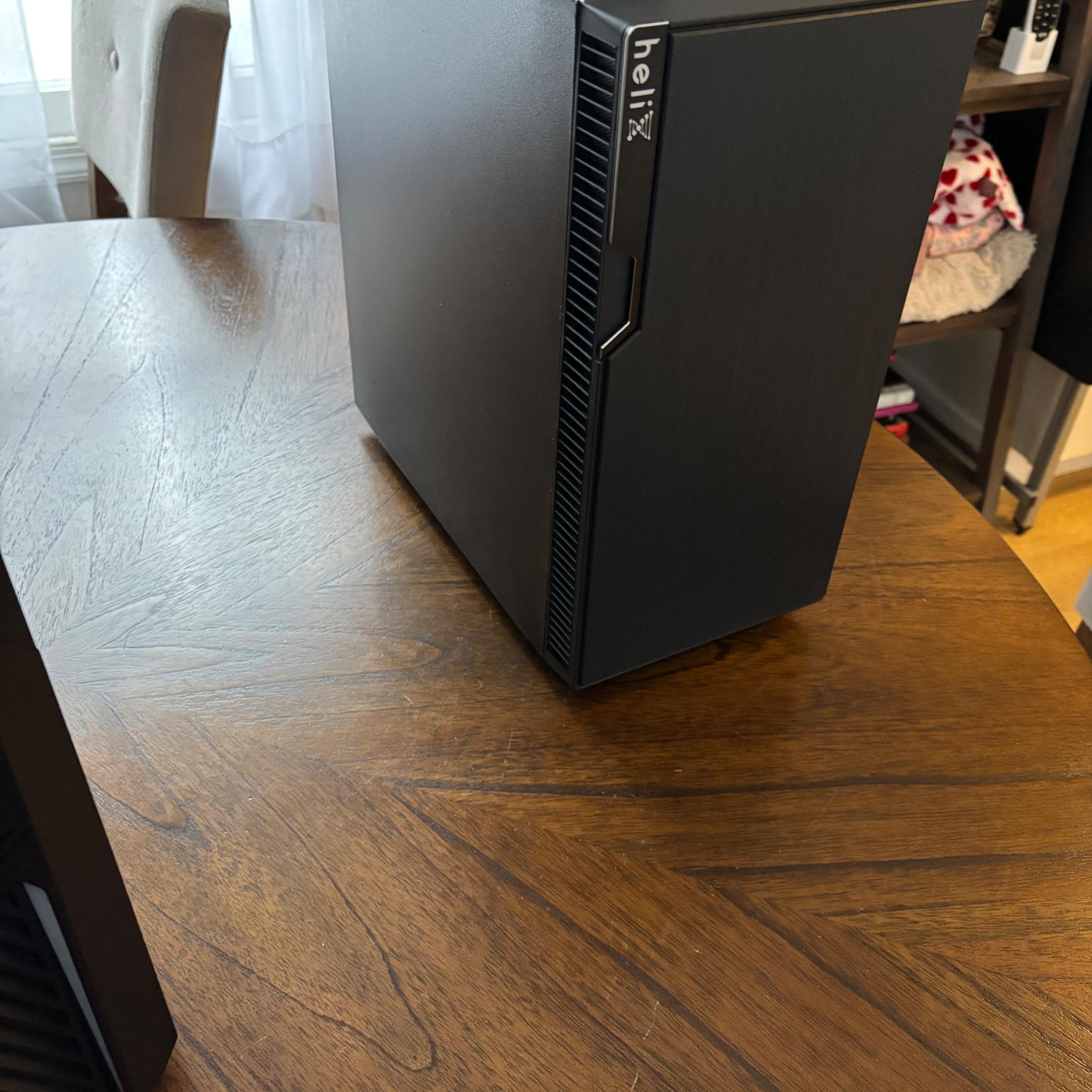 AMD Gaming PC - Ryzen 5 3600 16gb 1 TB NVMe 1650 Super Win 11 WIFI
