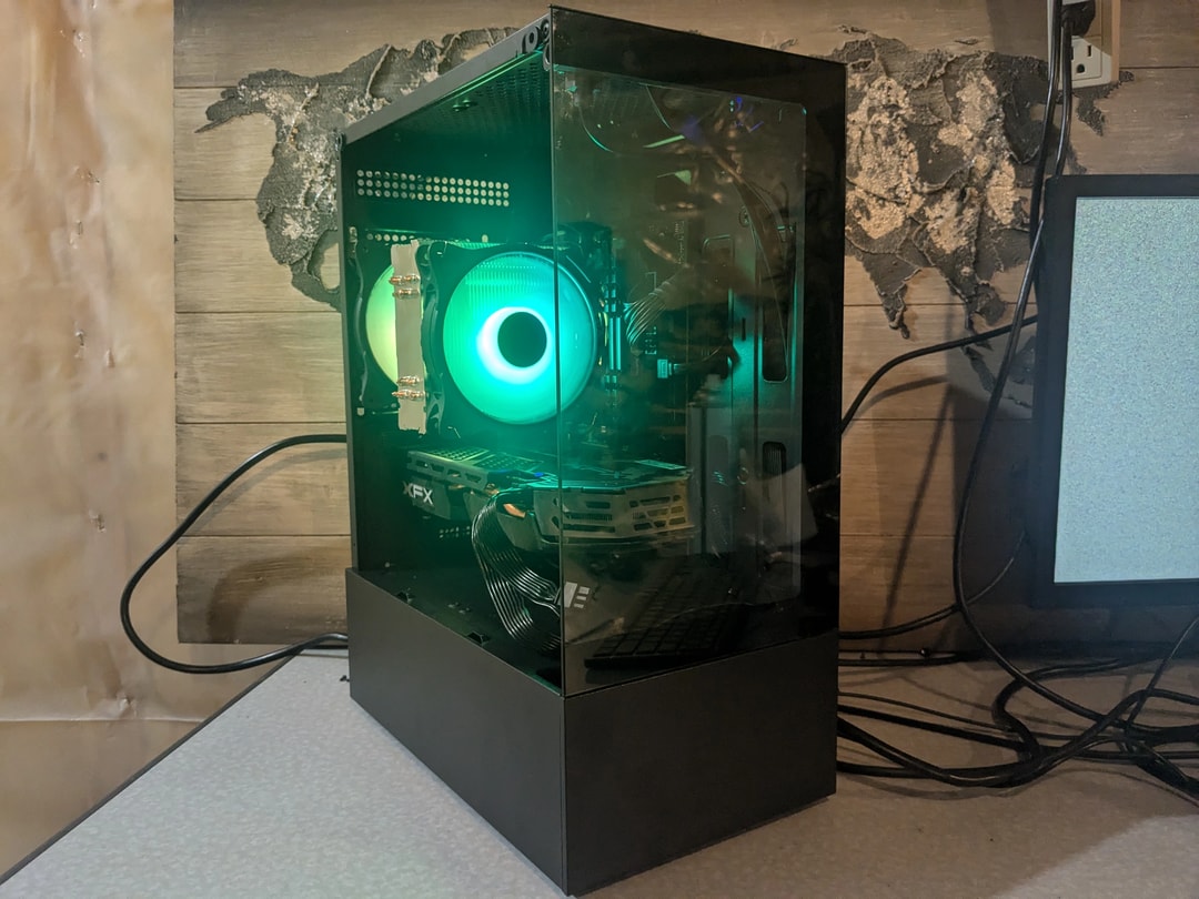 Gaming PC - Ryzen 5 3600, RX 580 8gb, 16gb RAM / 512gb SSD | Jawa