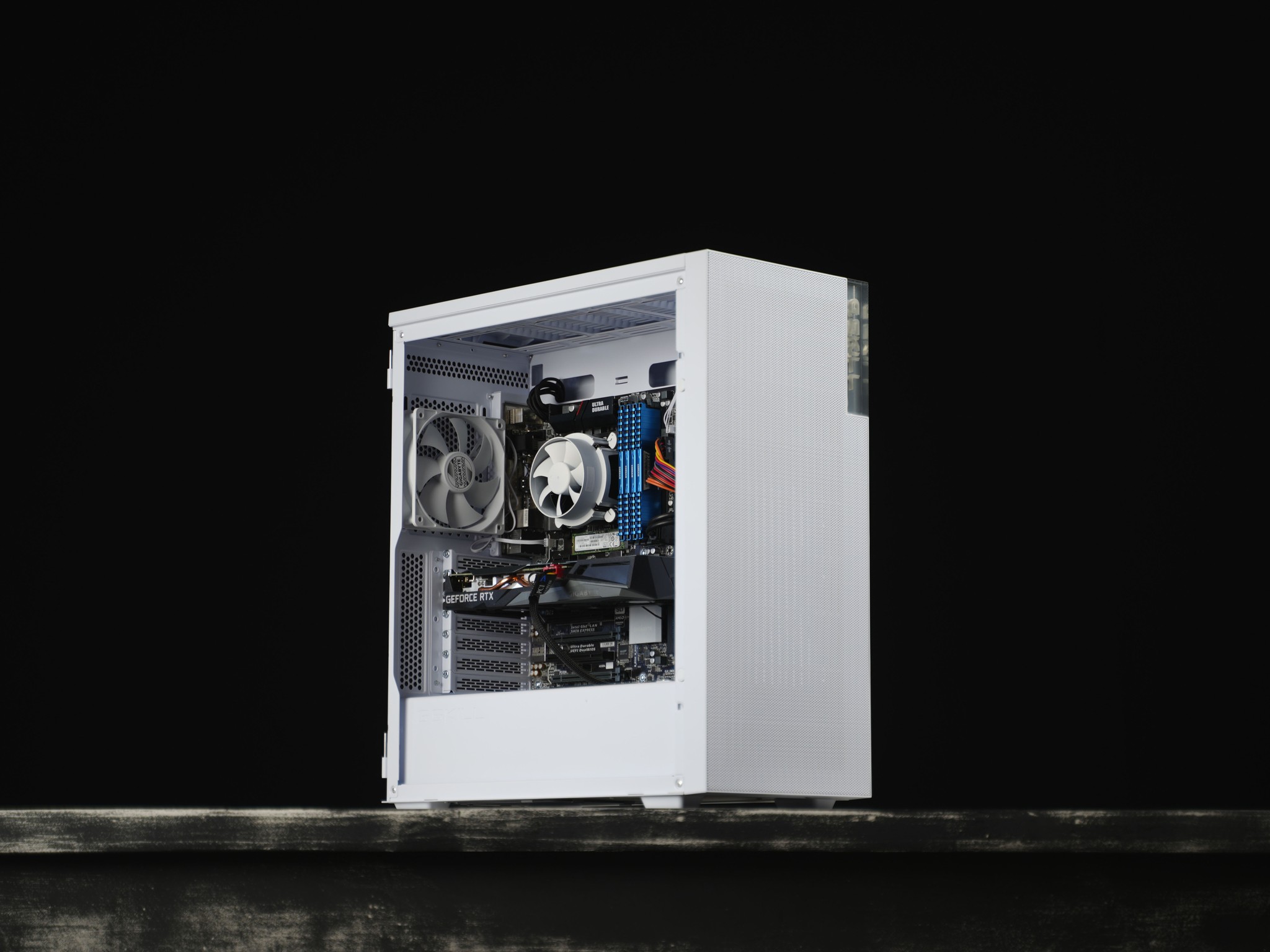 \ WF-01 / RTX 3050 Intel Core i7-7700 1TB 16GB Windows 11 Gaming PC