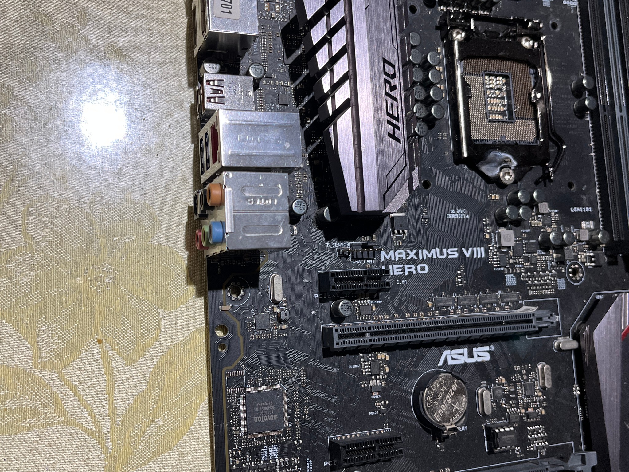 ASUS MAXIMUS VIII HERO LGA 1151 Motherboard – Parts / Not Working – Bent Pins