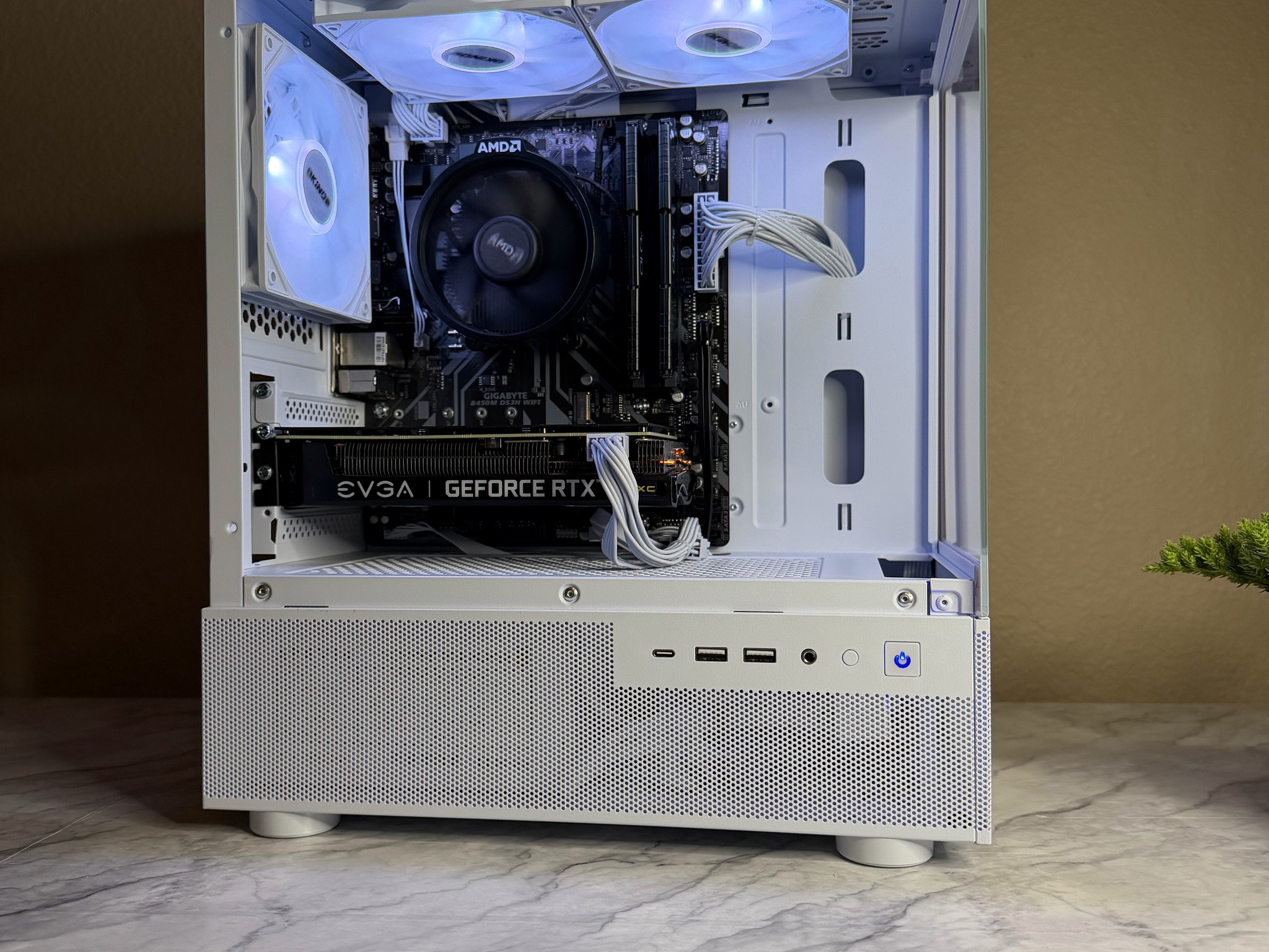 rtx 3060 TI | ryzen 5 3600 | 1tb | 16gb ram| gaming pc