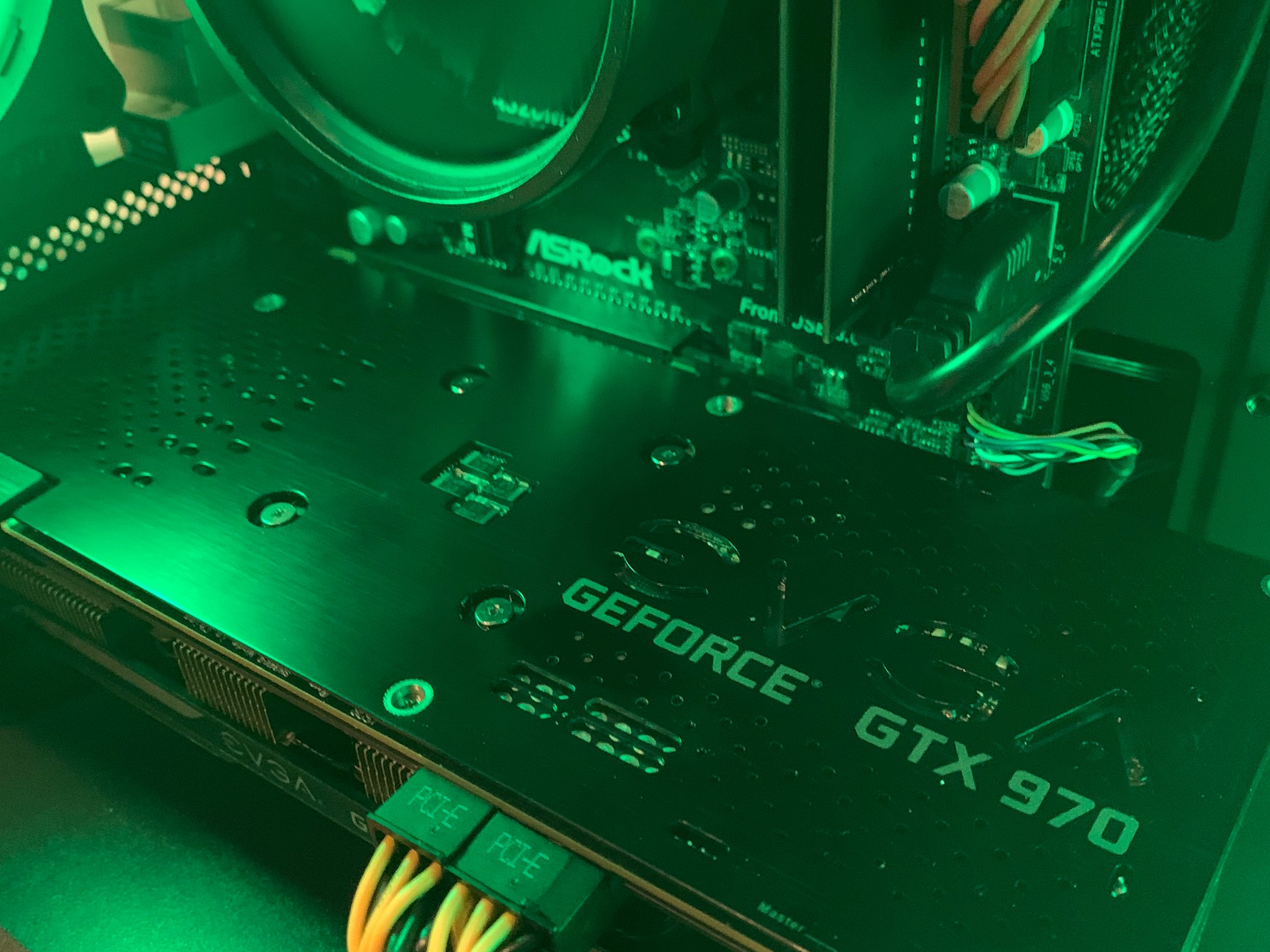 GTX 970 R5 1600 FORTNITE READY WHITE CUSTOM GAMING PC 16GB RAM 1TB SSD WINDOWS 10