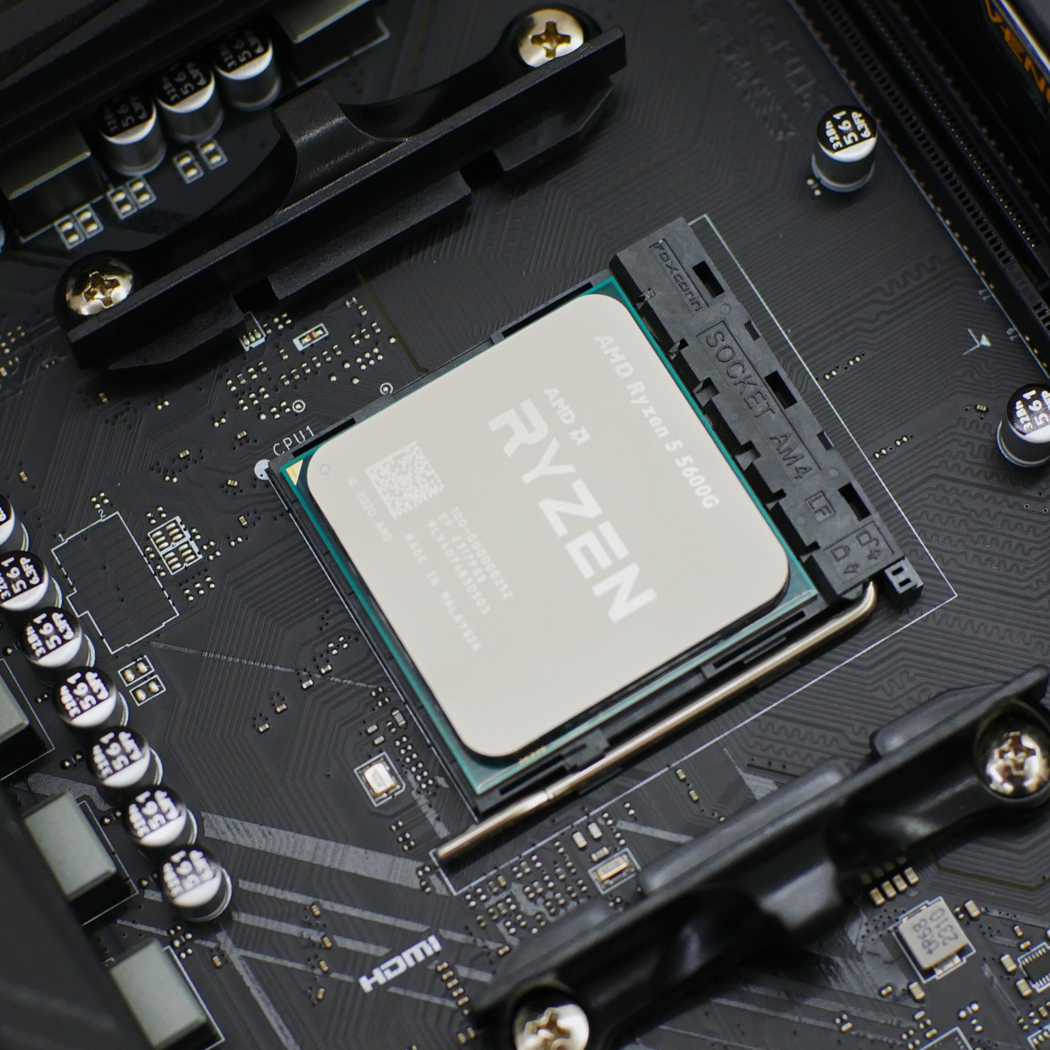 MSI B550 Gaming Motherboard AM4 | 5 5600G CPU | 16GB Corsair 3200mh