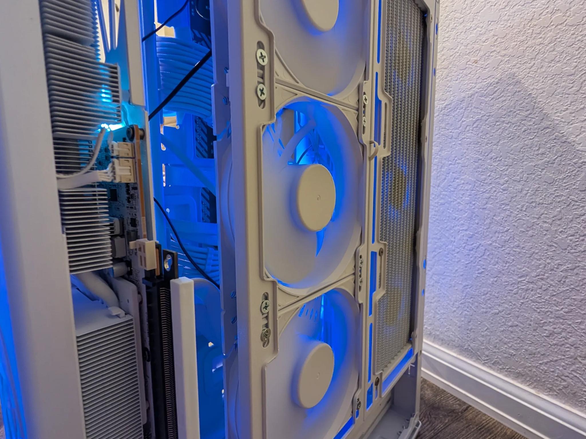 "The Mullet" | 7800X3D | RX 9070 XT | 3TB NVME | 32GB DDR5