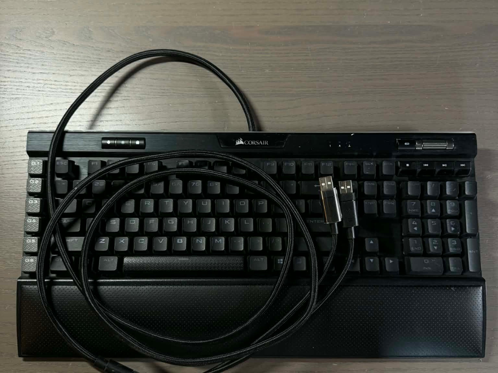 Corsair CH-9127414-NA K95 RGB Platinum XT Wired Mechanical Gaming Keyboard