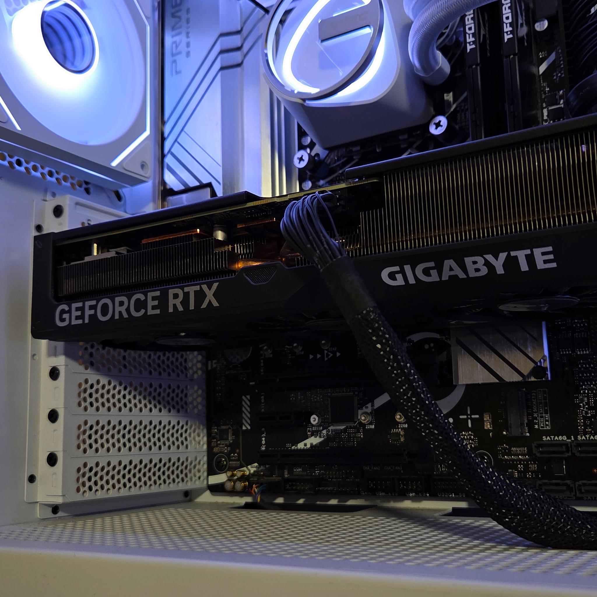 4K Gaming PC | 13700KF| RTX 4070TI Super 16GB | 32GB DDR5 | Z790 | 1TB | Windows 11 |
