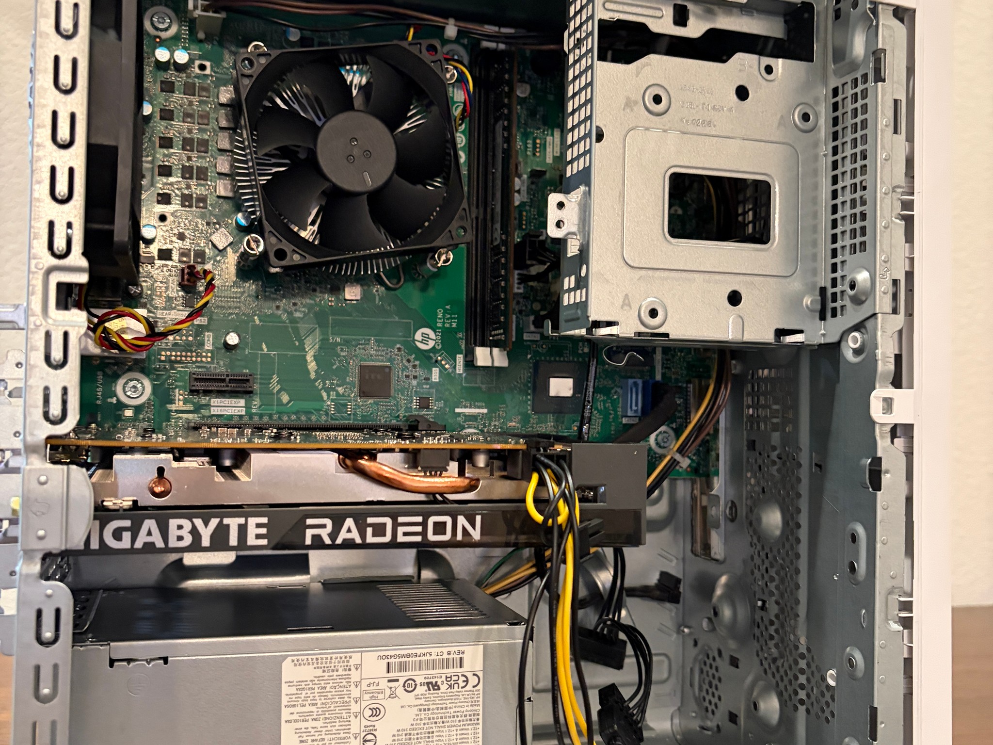RX 6500 XT Gaming Desktop (i3-12100)