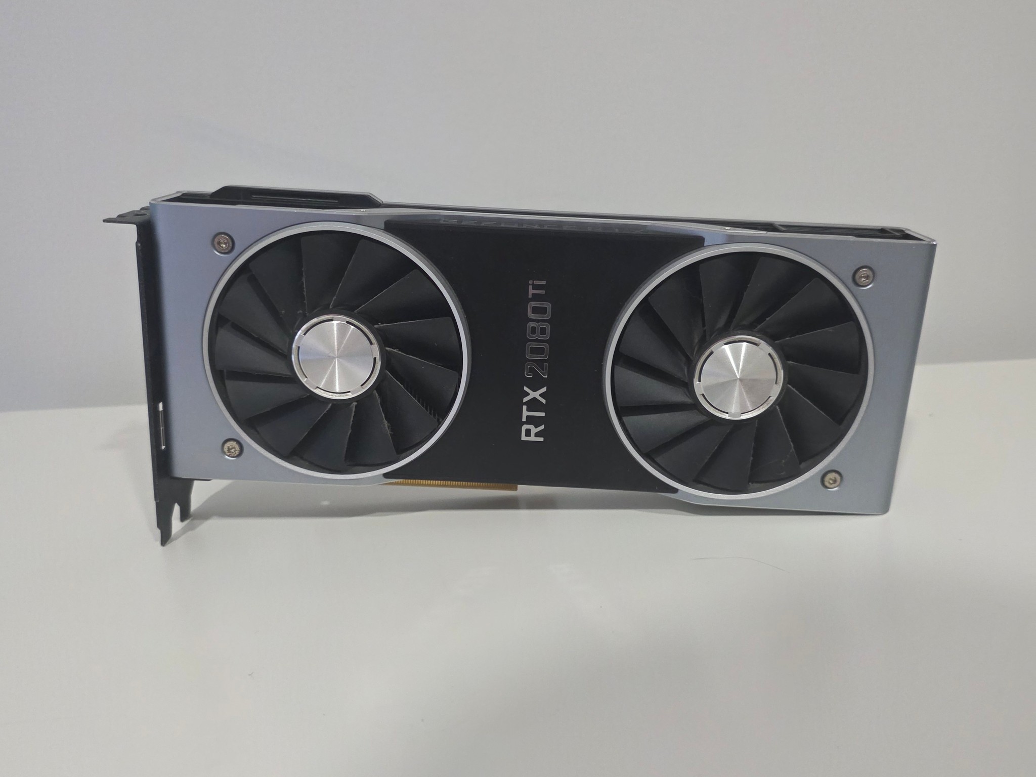 NVIDIA GeForce RTX 2080 Ti Founders Edition