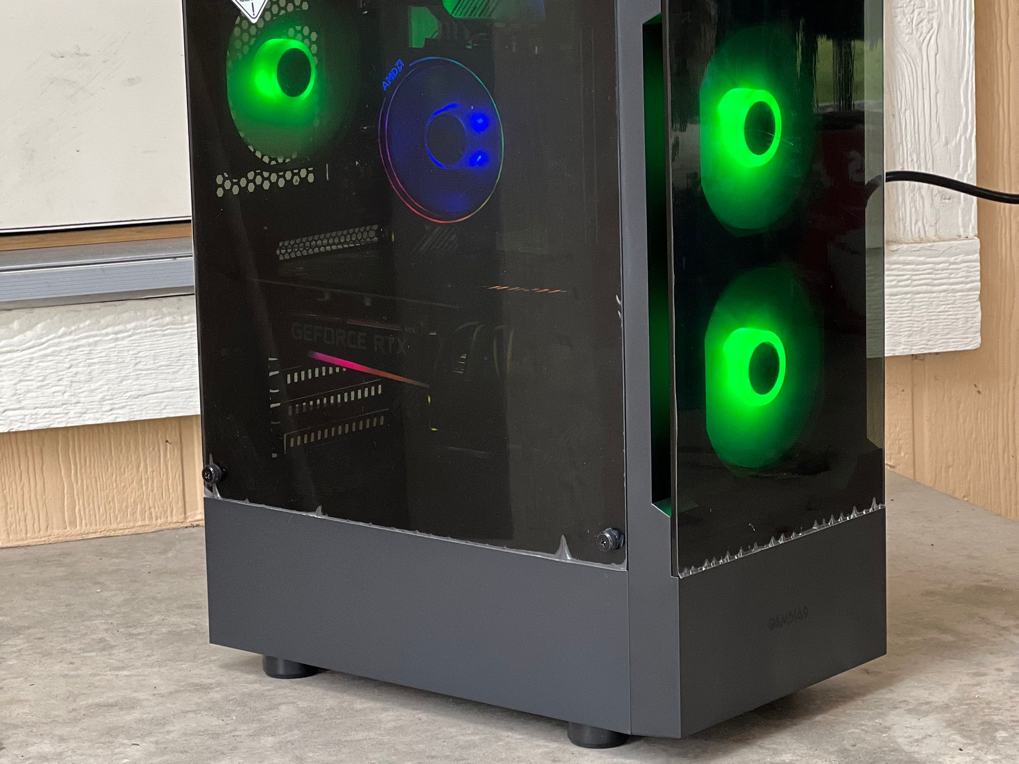 Ryzen 9 3900x, rtx 3070, 32GB Ram, gaming pc