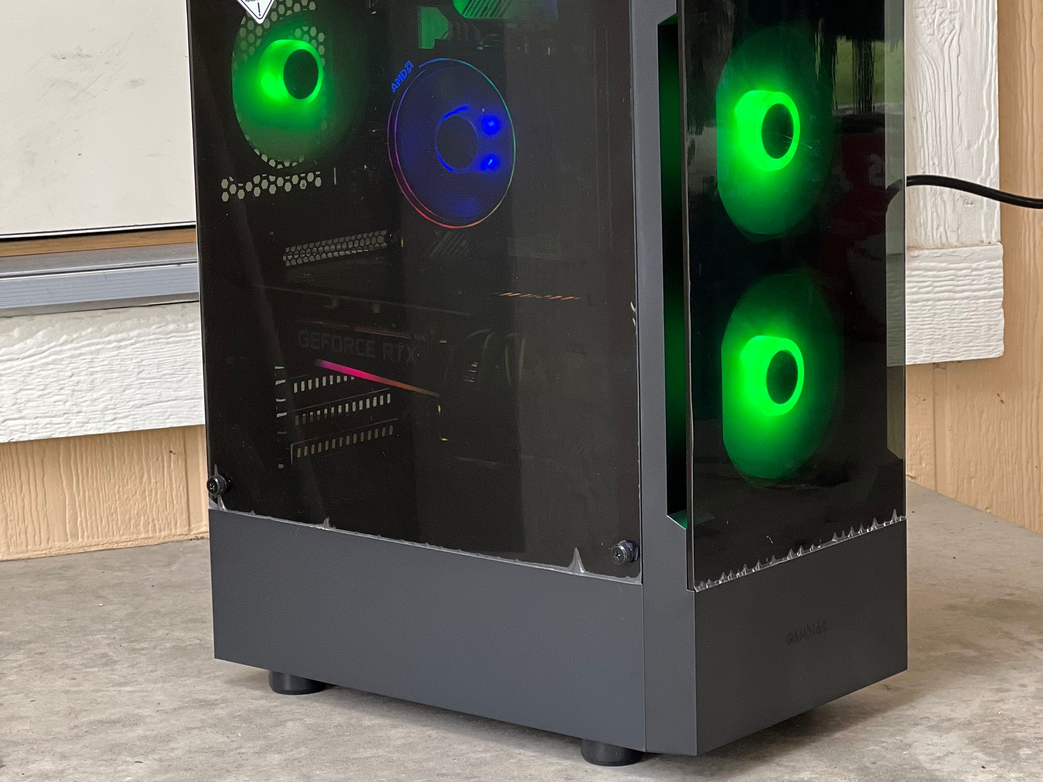 Ryzen 9 3900x, rtx 3070, 32GB Ram, gaming pc