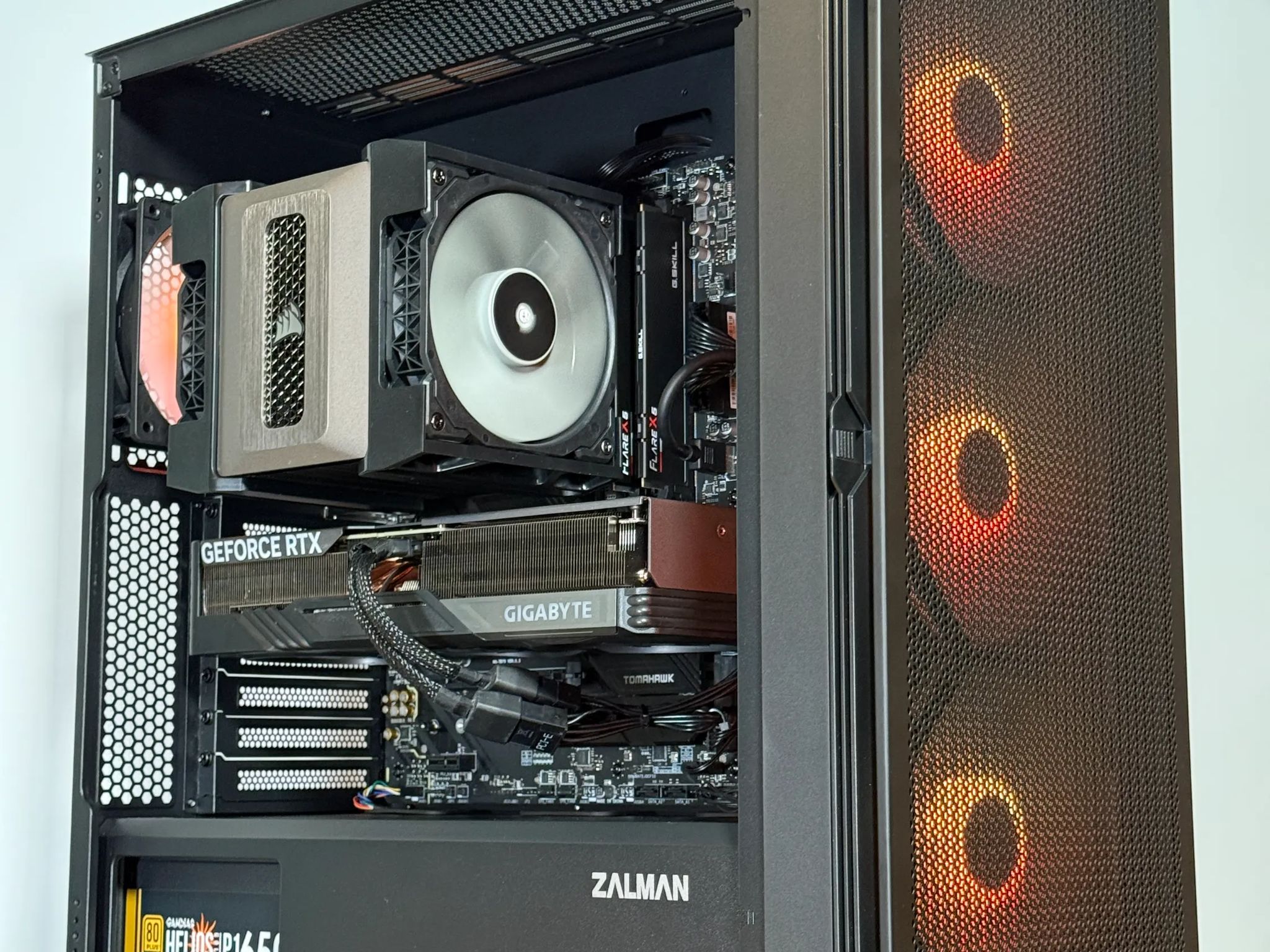 RTX 4070 Ryzen 7600x Gaming PC