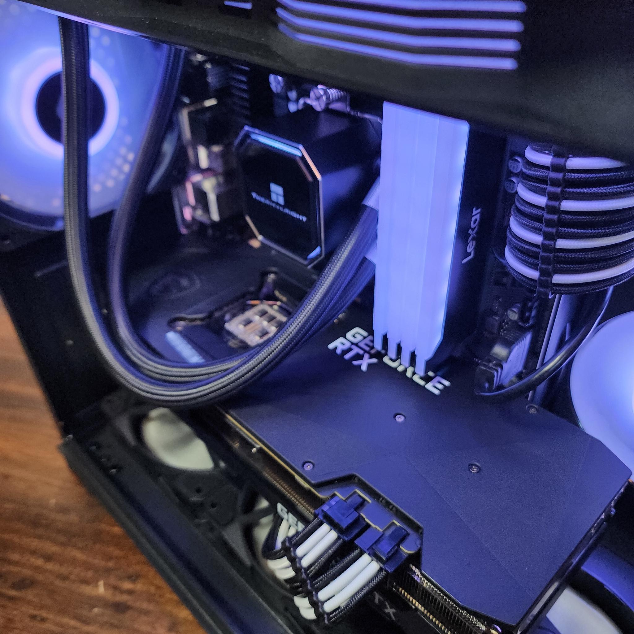 🤍🖤💙 MSI RTX 3080 // Intel Core i5 12400 // Lexar 32GB 3600MHz