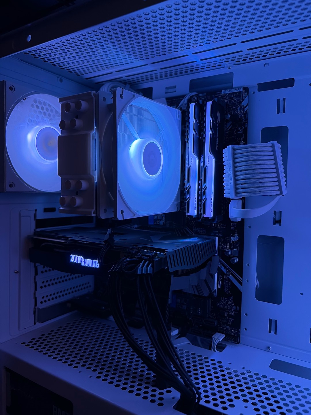 ZOTAC GeForce RTX 2070 SUPER MINI | Jawa