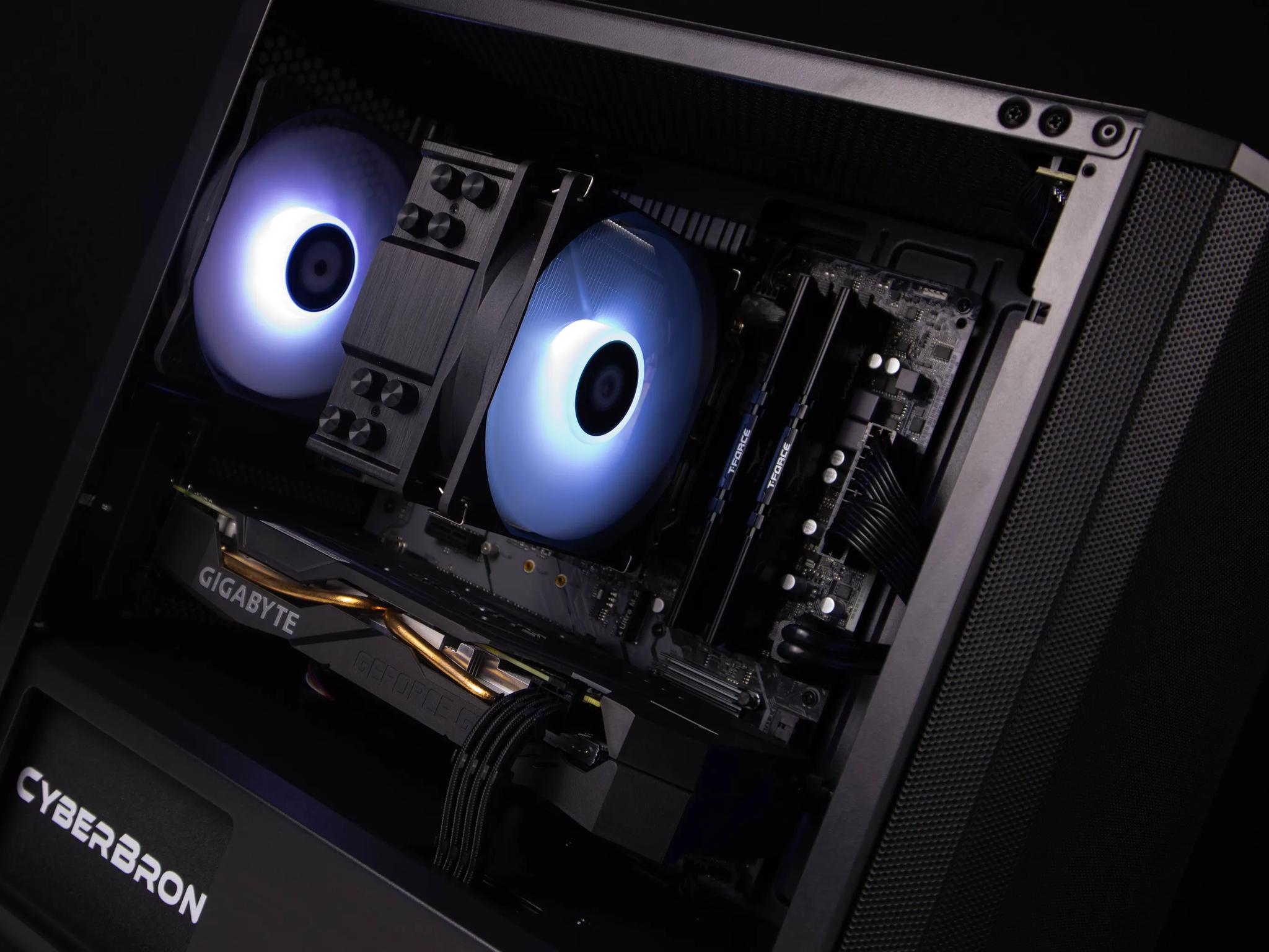 (GTX 1660 Ti | Ryzen 5 1600 | 16gb RAM)