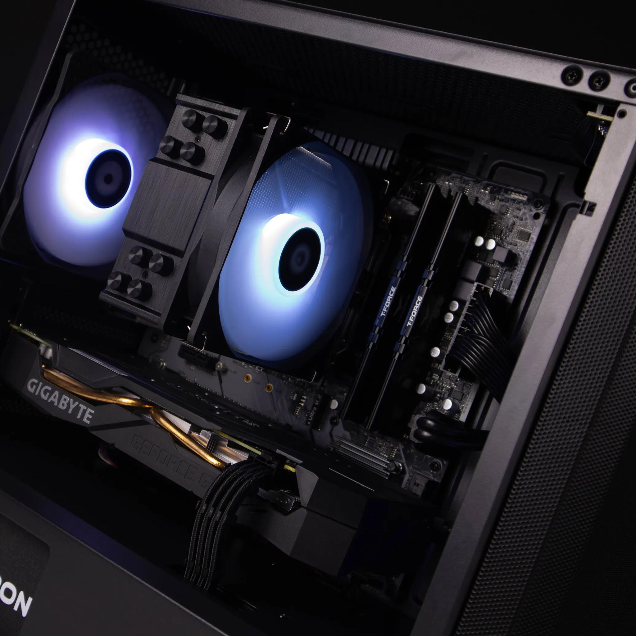 (GTX 1660 Ti | Ryzen 5 1600 | 16gb RAM)