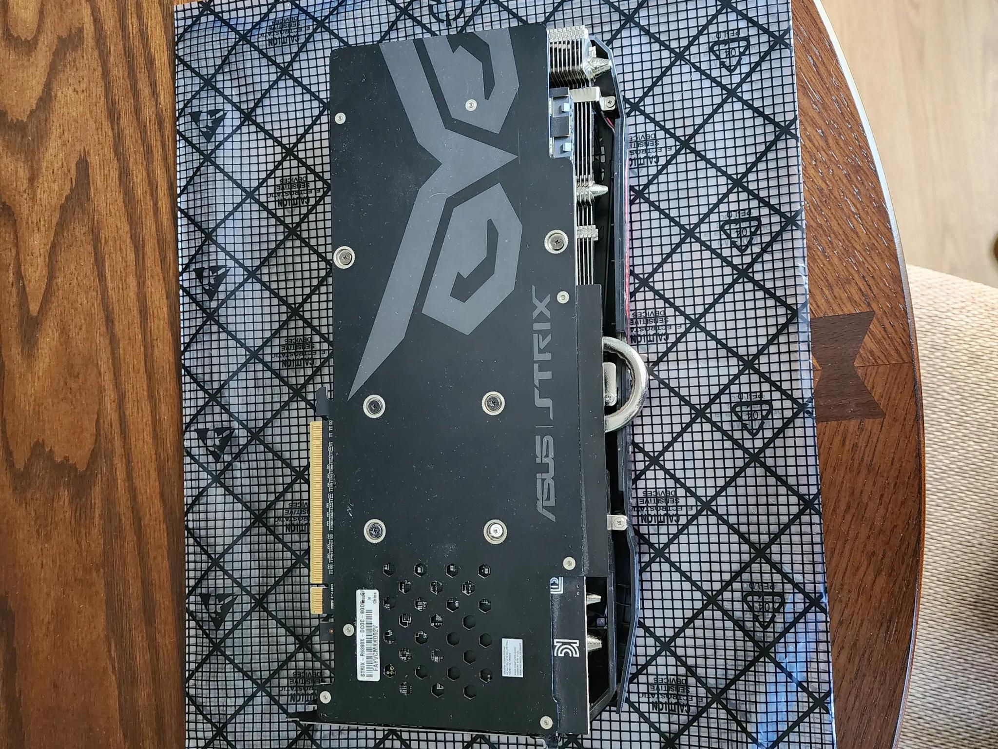 Asus Strix Radeon RX R9 390X